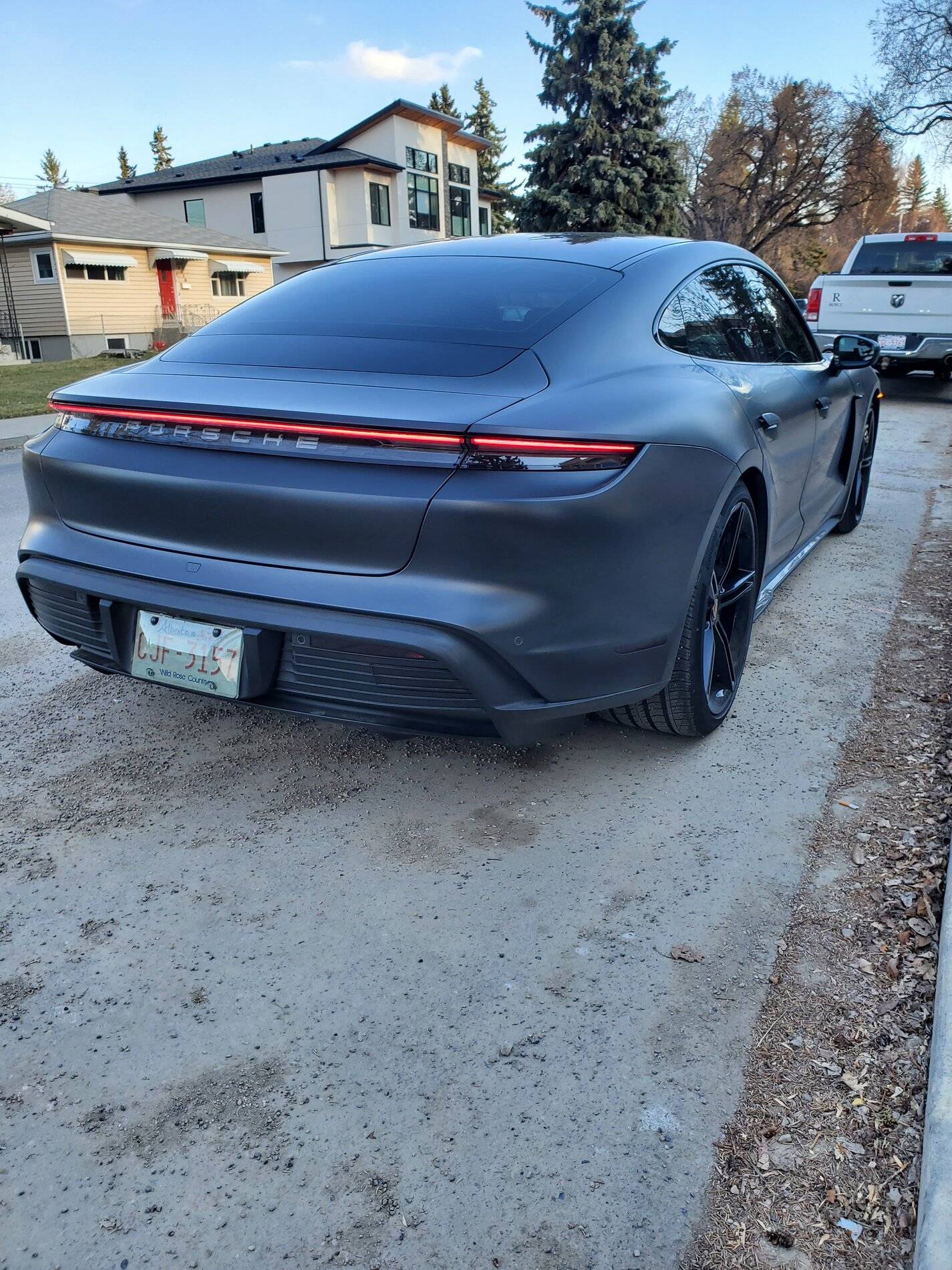 Porsche Taycan Rear light strip with 'PORSCHE' logo in black?? 20210412_185714