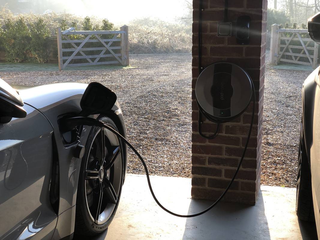 Porsche Taycan Will my car charge tonight? B9155987-0F8E-43F4-9E17-62EC9DF0EA5F