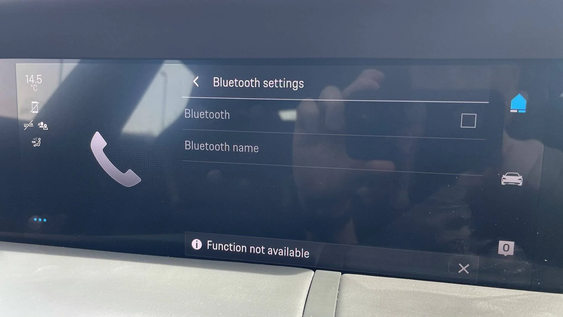 Porsche Taycan Wifi/Bluetooth function not available IMG_0013