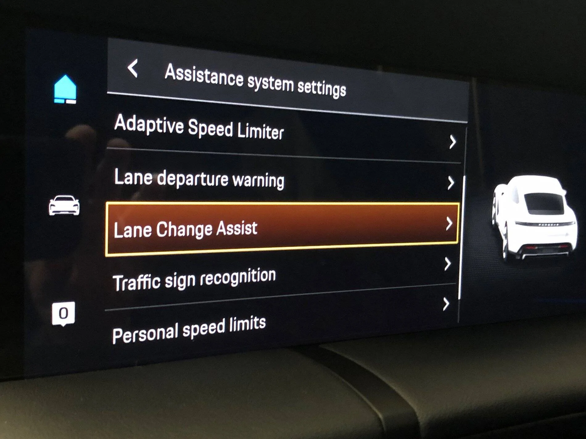Porsche Taycan Lane Change Assist is gone IMG_1138
