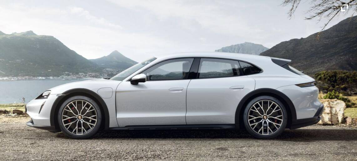 Porsche Taycan Which wheels with Dolomite Silver or Jet Black Metallic? 1619306944650