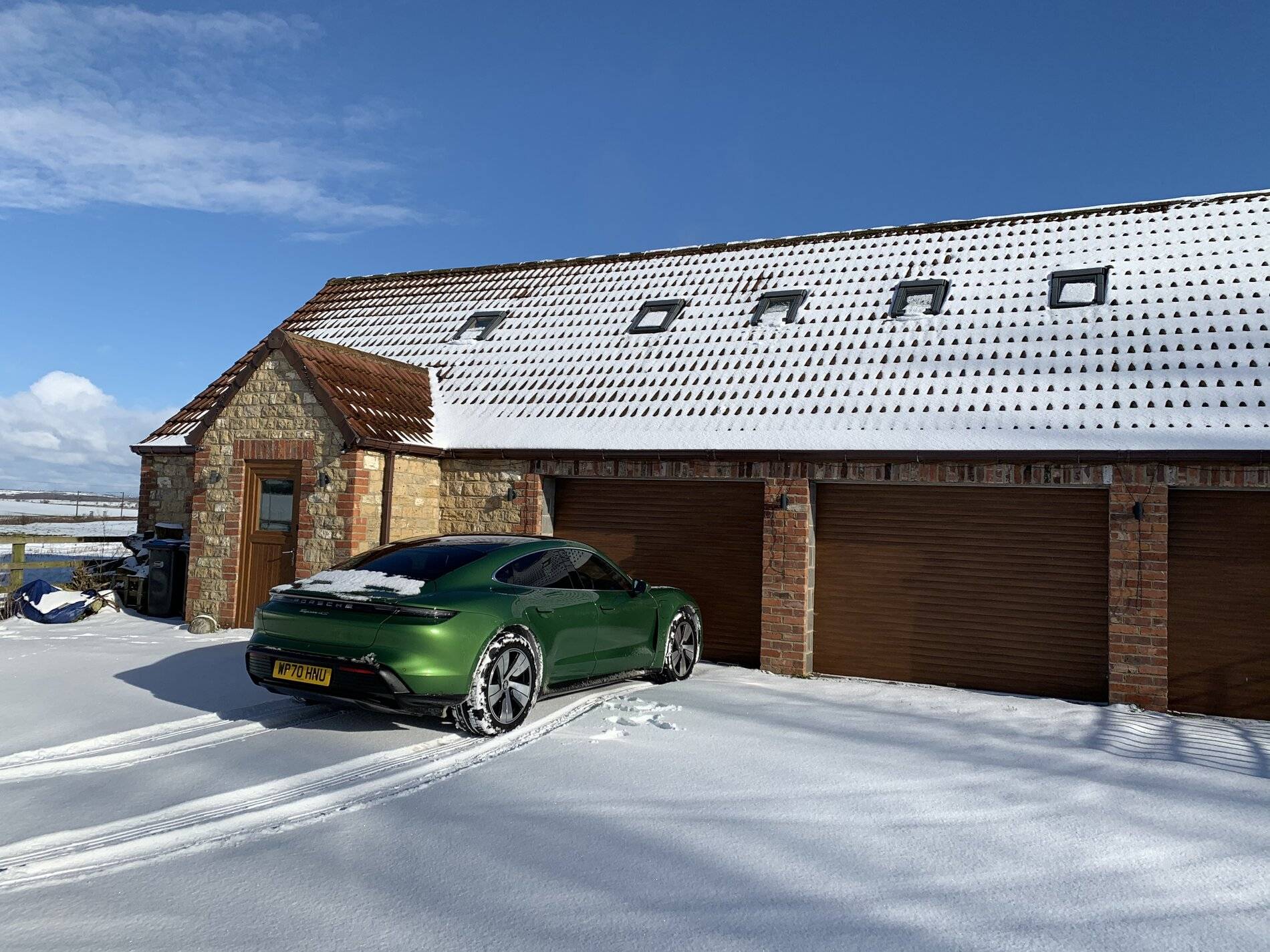 Porsche Taycan HELP me choose a color. 2A2F257F-D538-42C1-9B2C-B57C8DE0C37D
