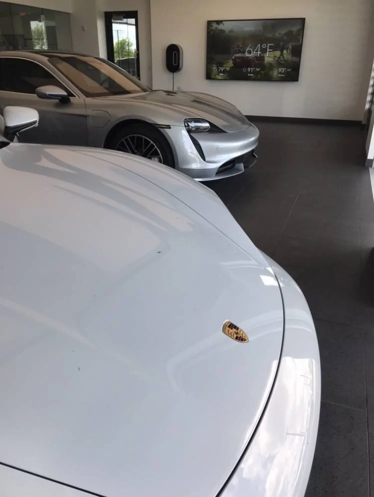 Porsche Taycan ICE GREY Taycan Club F9596F8A-6226-4F66-982F-0B8BE3284B15