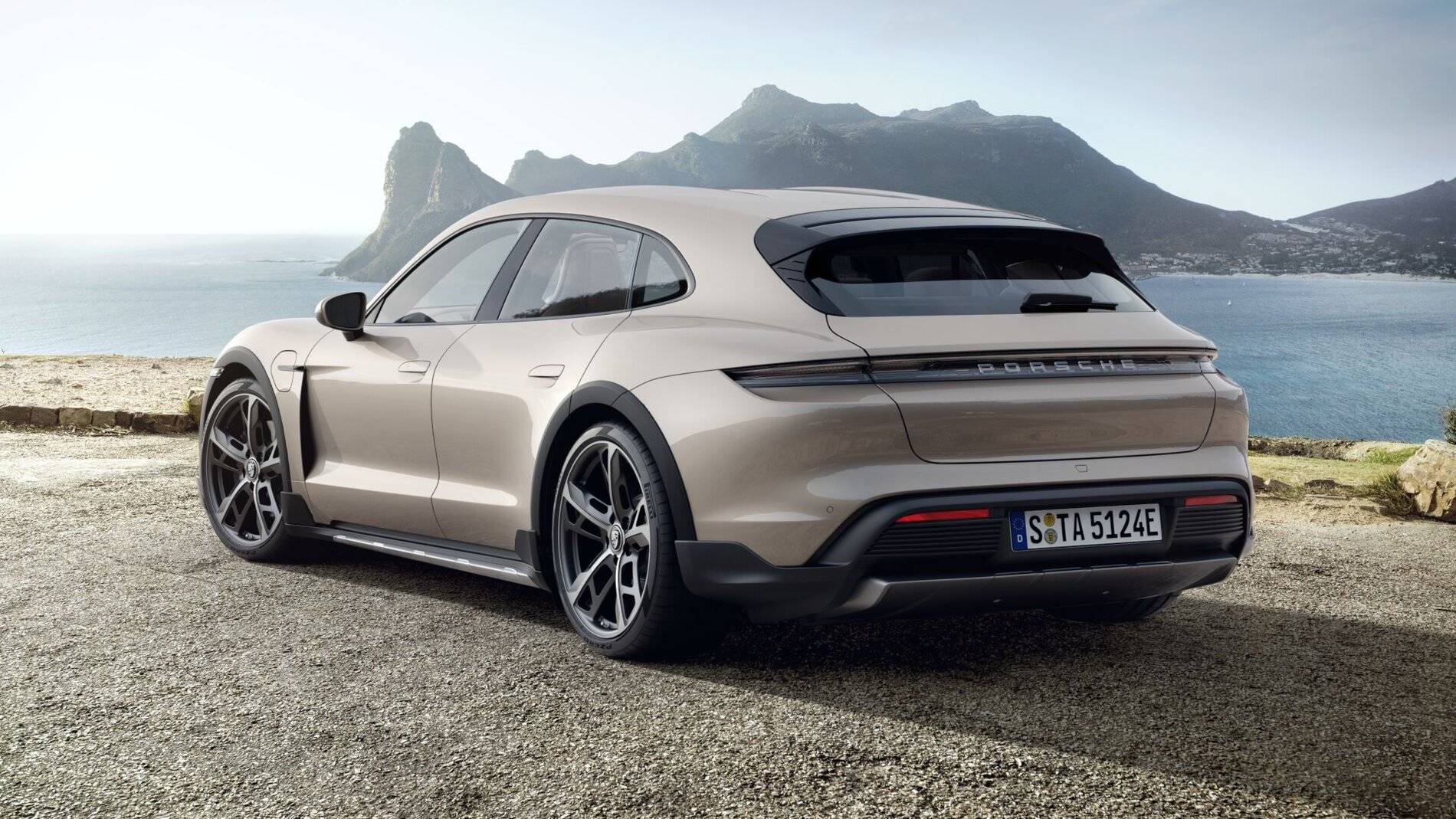 Porsche Taycan Taycan Waiting Room: Who has ordered and a delivery date? iris