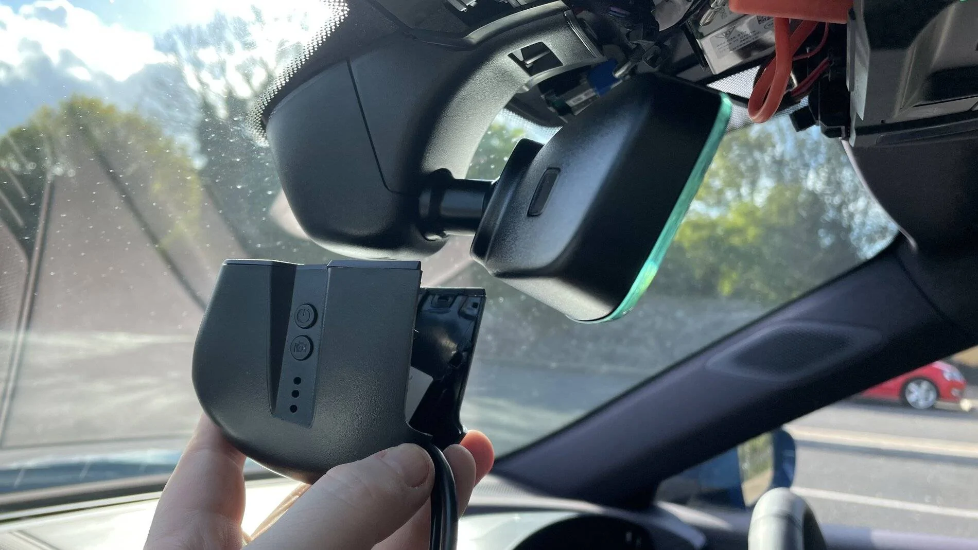 Porsche Taycan Dash cams IMG_0398