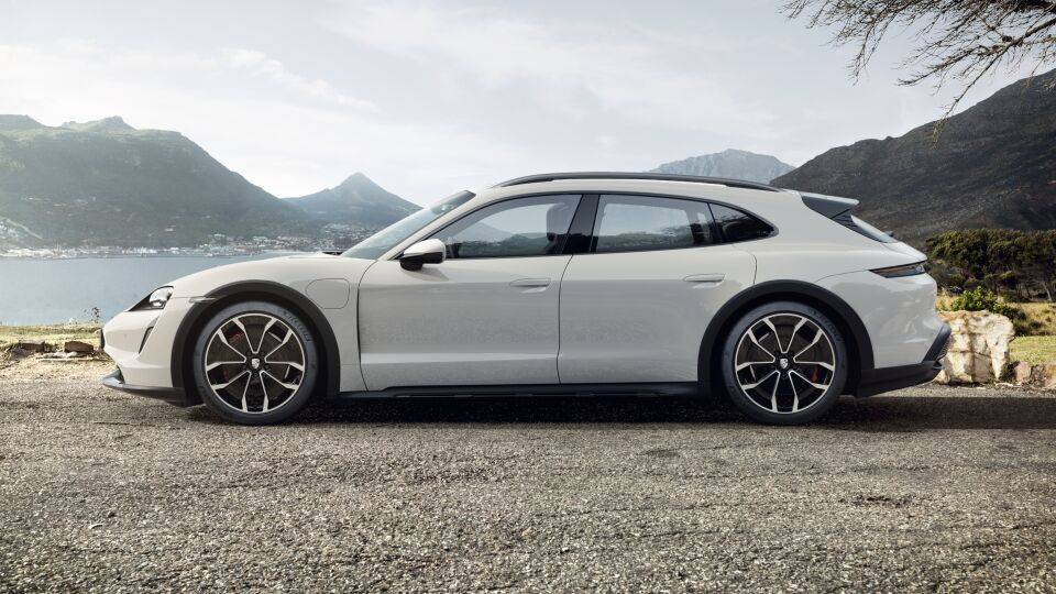 Porsche Taycan Taycan Cross Tourismo Wheels Internet_20210502_222903_1