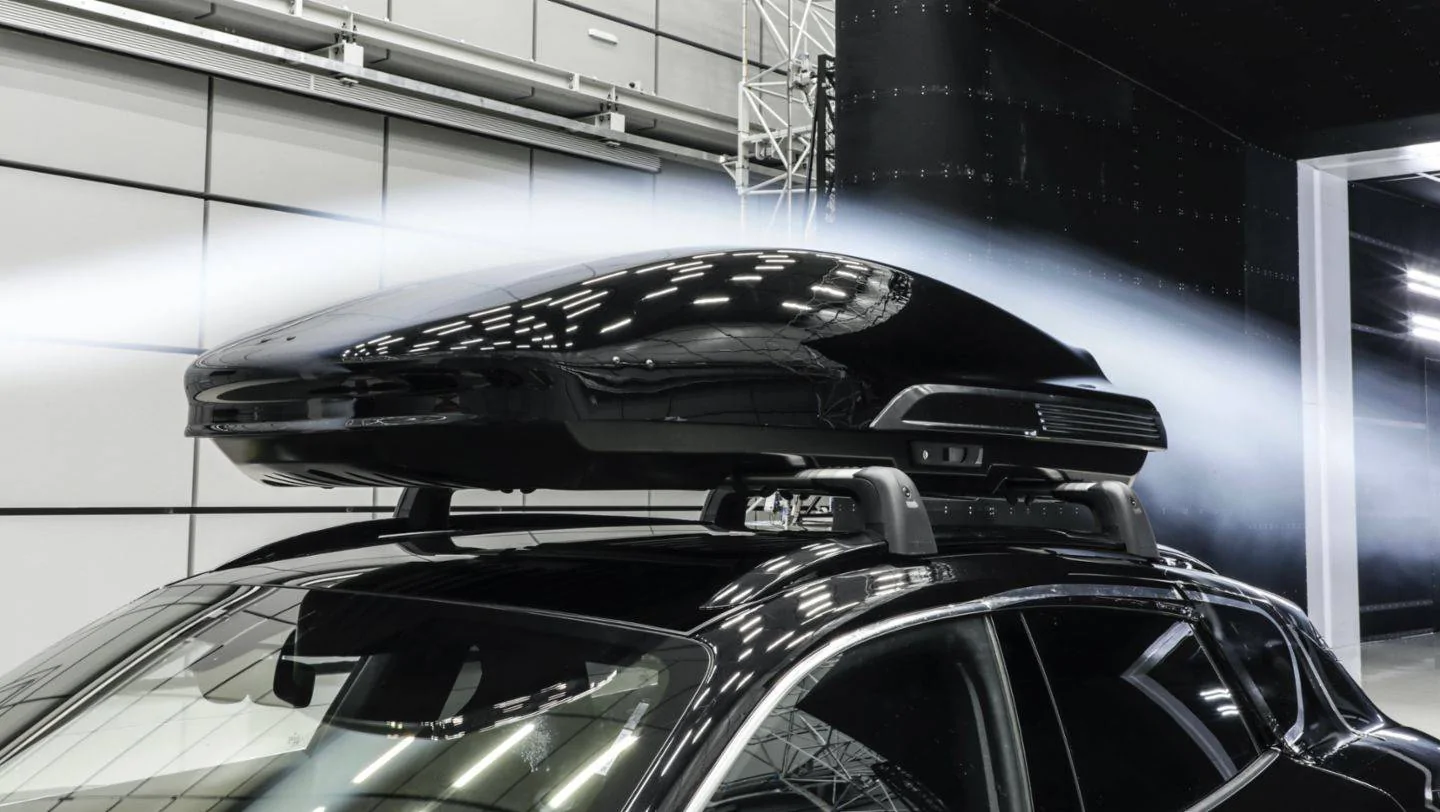 Porsche Taycan Porsche Tequipment Launches Performance Roof Box For Taycan and Taycan Cross Turismo Performance Roof Box For Taycan Cross Turismo 3