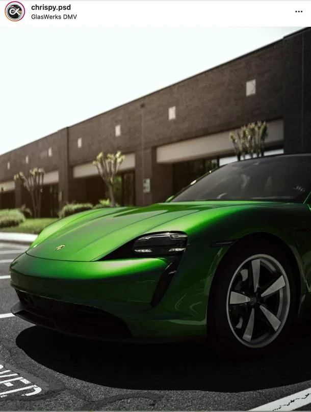 Porsche Taycan MAMBA GREEN Taycan Club BAB7218B-627A-4167-82AB-41353618F380