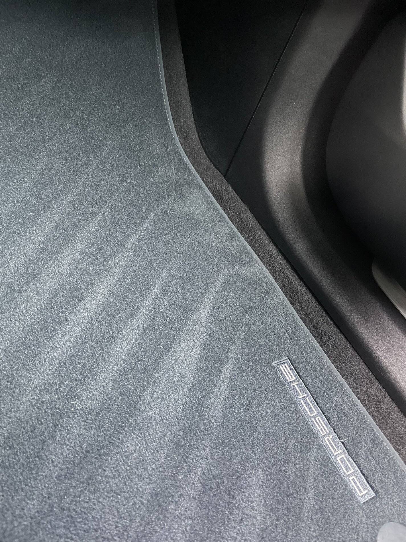Porsche Taycan Mismatched floor mats? 8DE384D6-3A83-49E8-A96C-594C1423B412