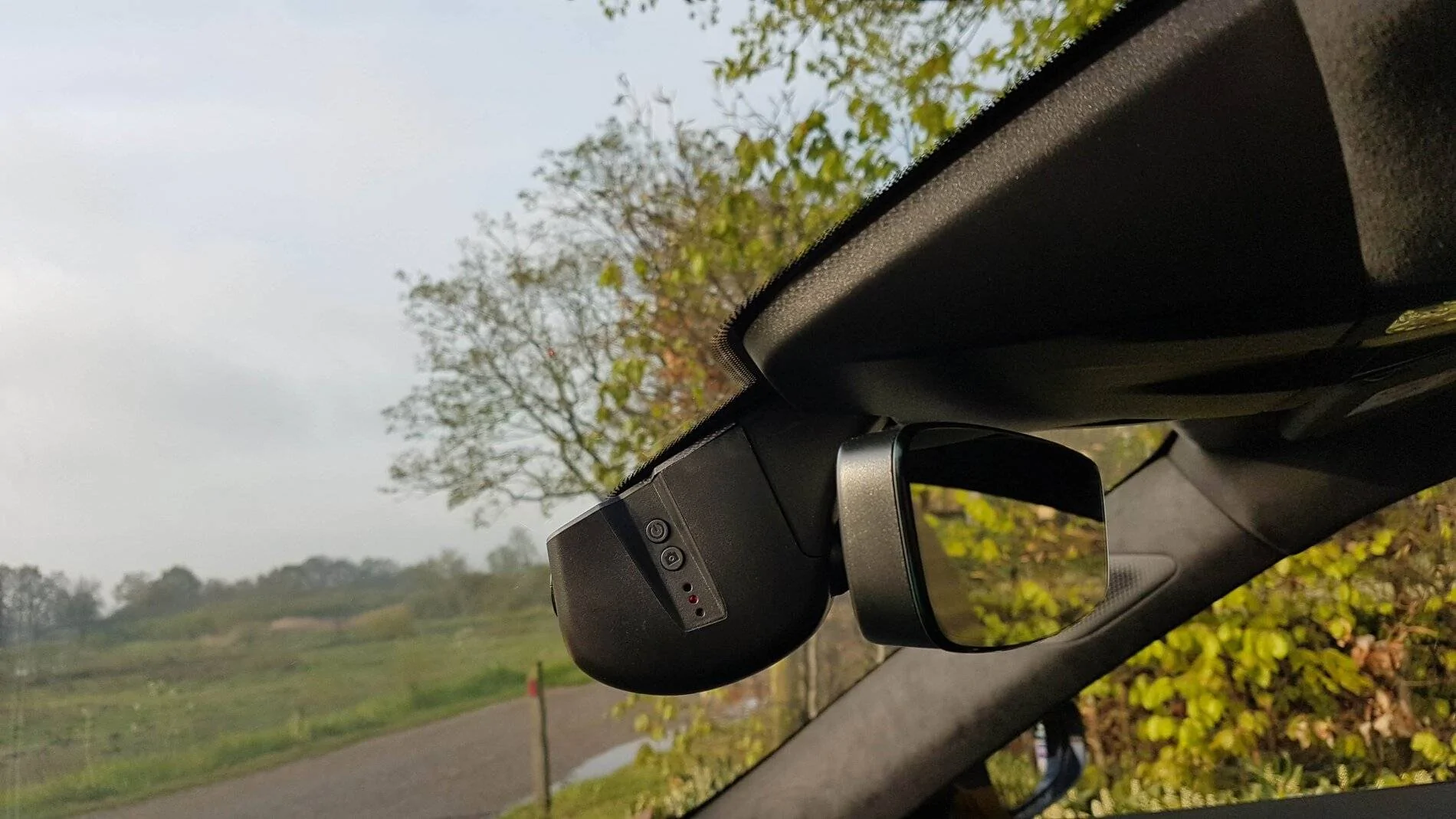 Porsche Taycan Quad HD Dual Dashcam front and back Dashcam NL