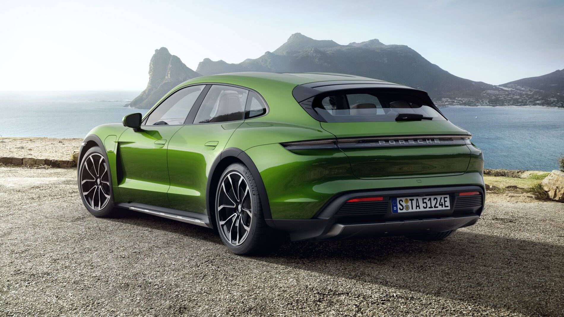 Porsche Taycan Cross Turismo at US Porsche Dealers - Post Pics / Sightings 2