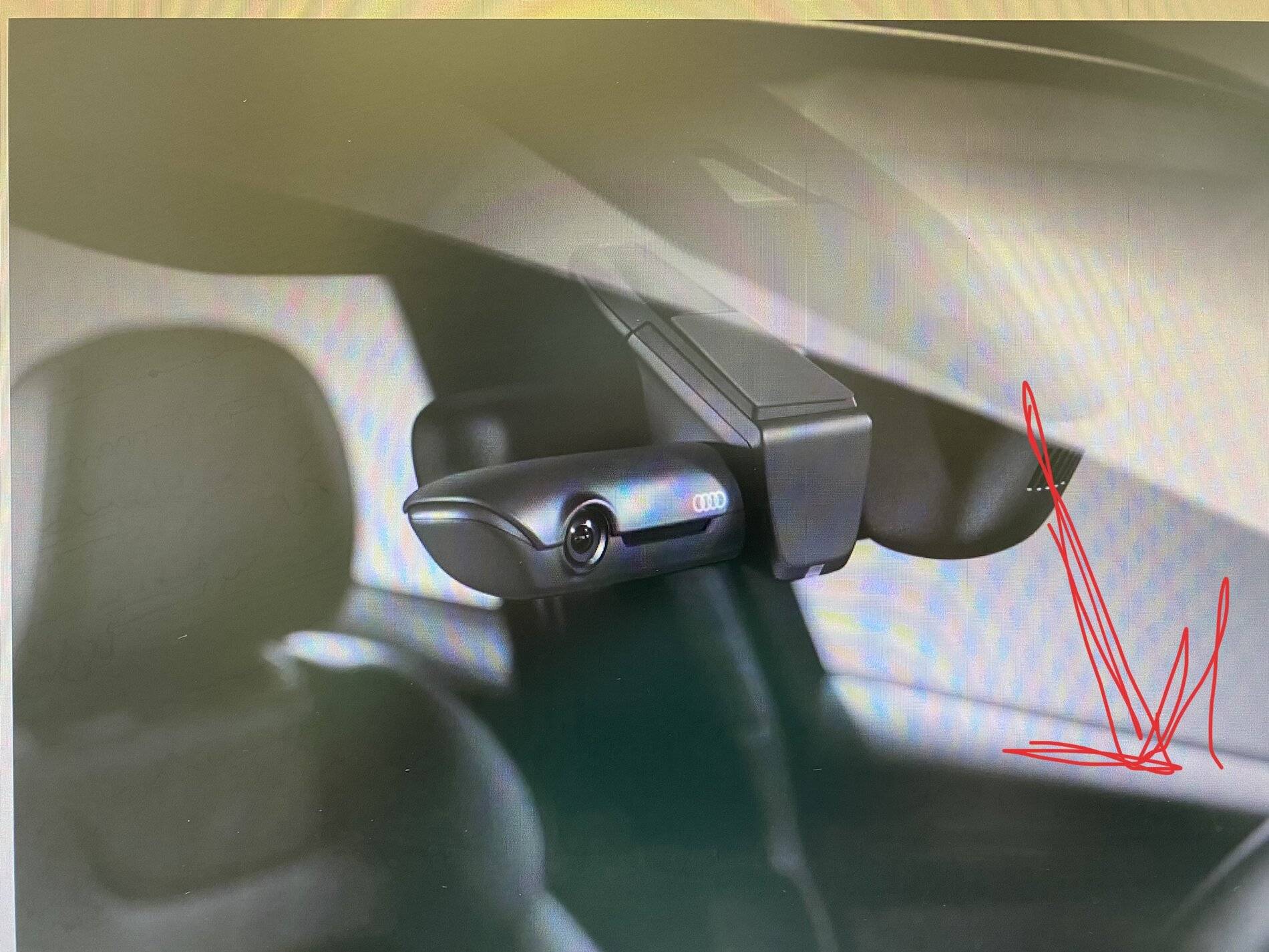 Porsche Taycan New Porsche Dashcam Available 6BE7E4CF-6C45-440A-AD17-F014C6419D22