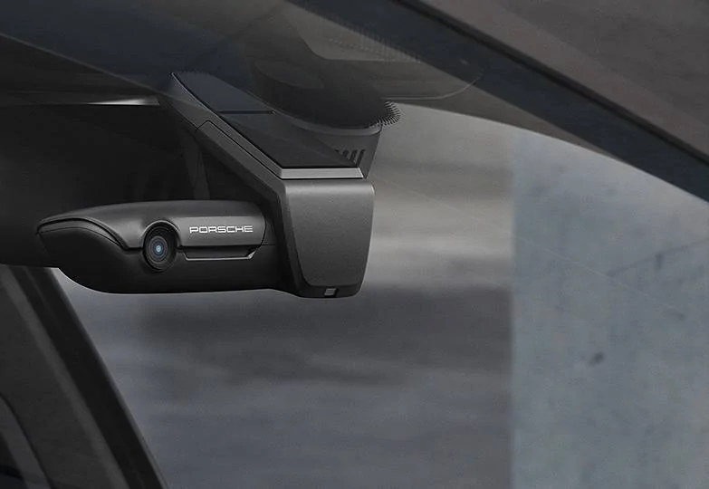 Porsche Taycan New Porsche Dashcam Available 86519DDF-DD56-4E91-A7B8-475674D2492A