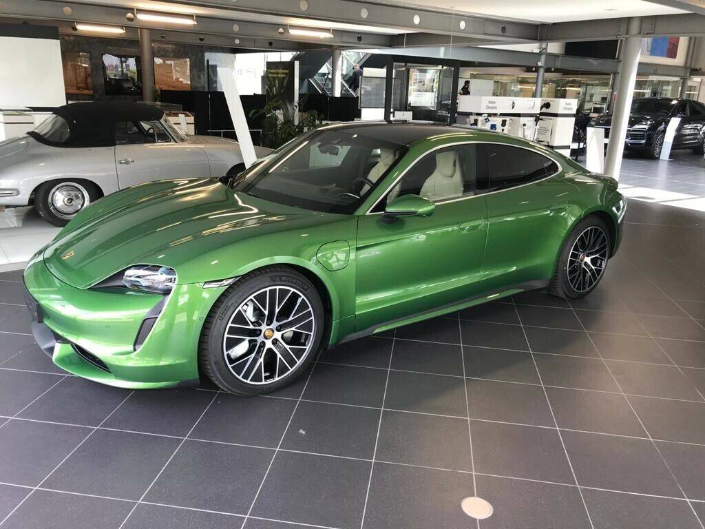 Porsche Taycan Has anyone seen/have beige interior on Mamba green Taycan? mambabeige