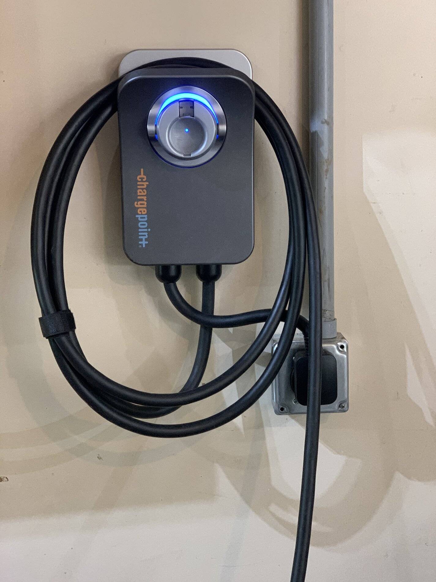 Porsche Taycan what is the best at home charger for a Taycan? F7AE4FAD-C36D-4BE6-BBBE-F783A8417498