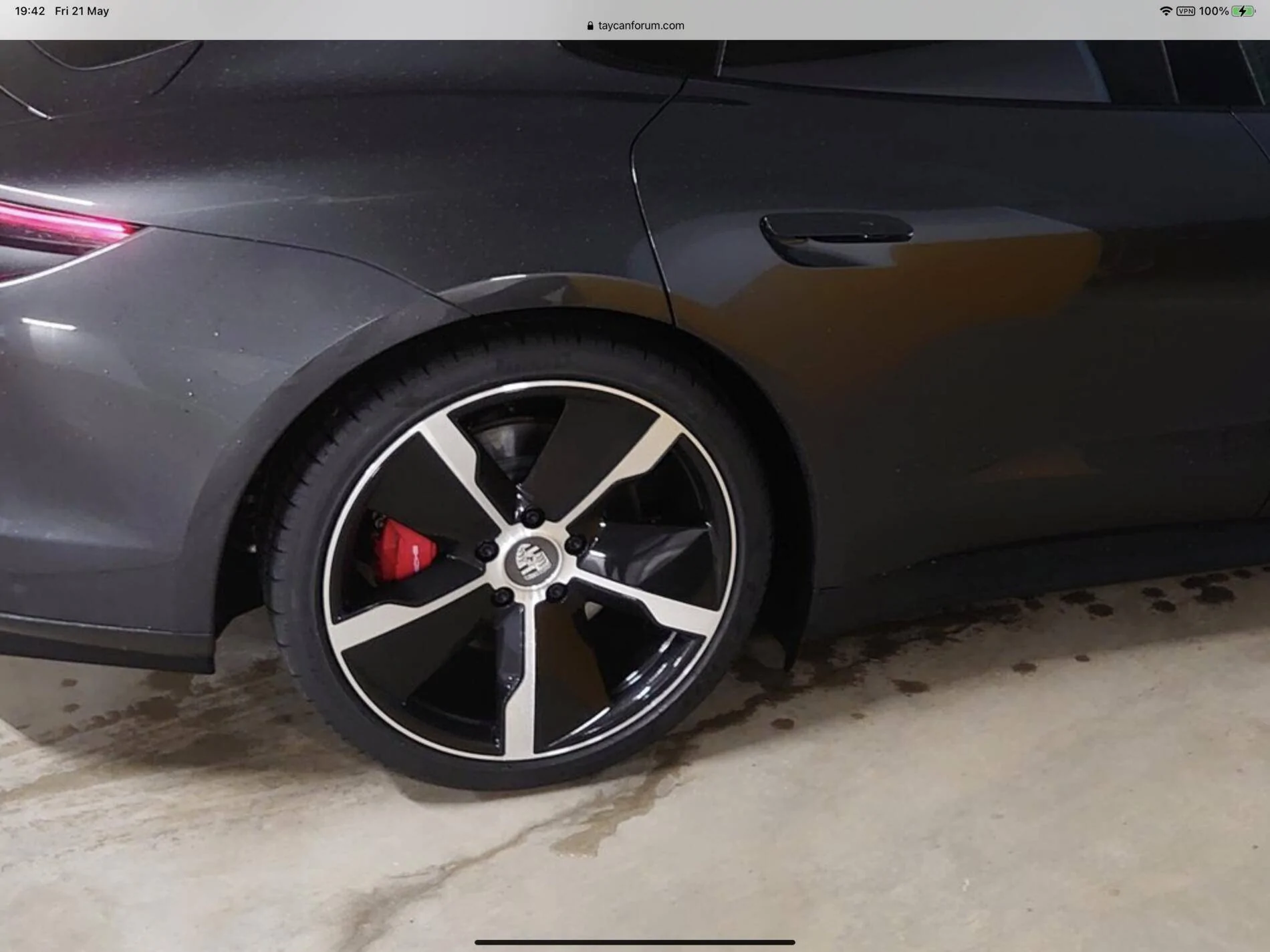 Porsche Taycan Spot the mistake 61029A4D-FB99-4014-A56F-3D48DC850462