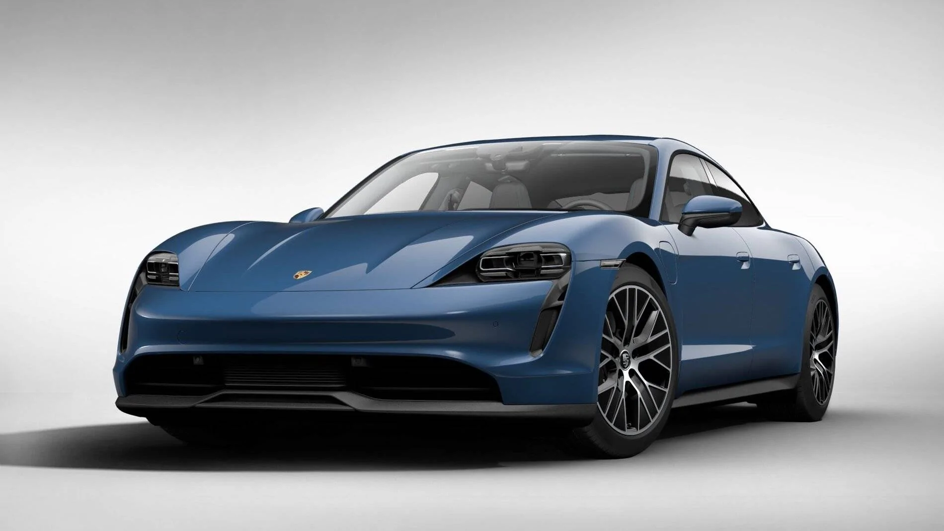 Porsche Taycan New RWD Order + Questions about PVTS+ / Connect Neptun