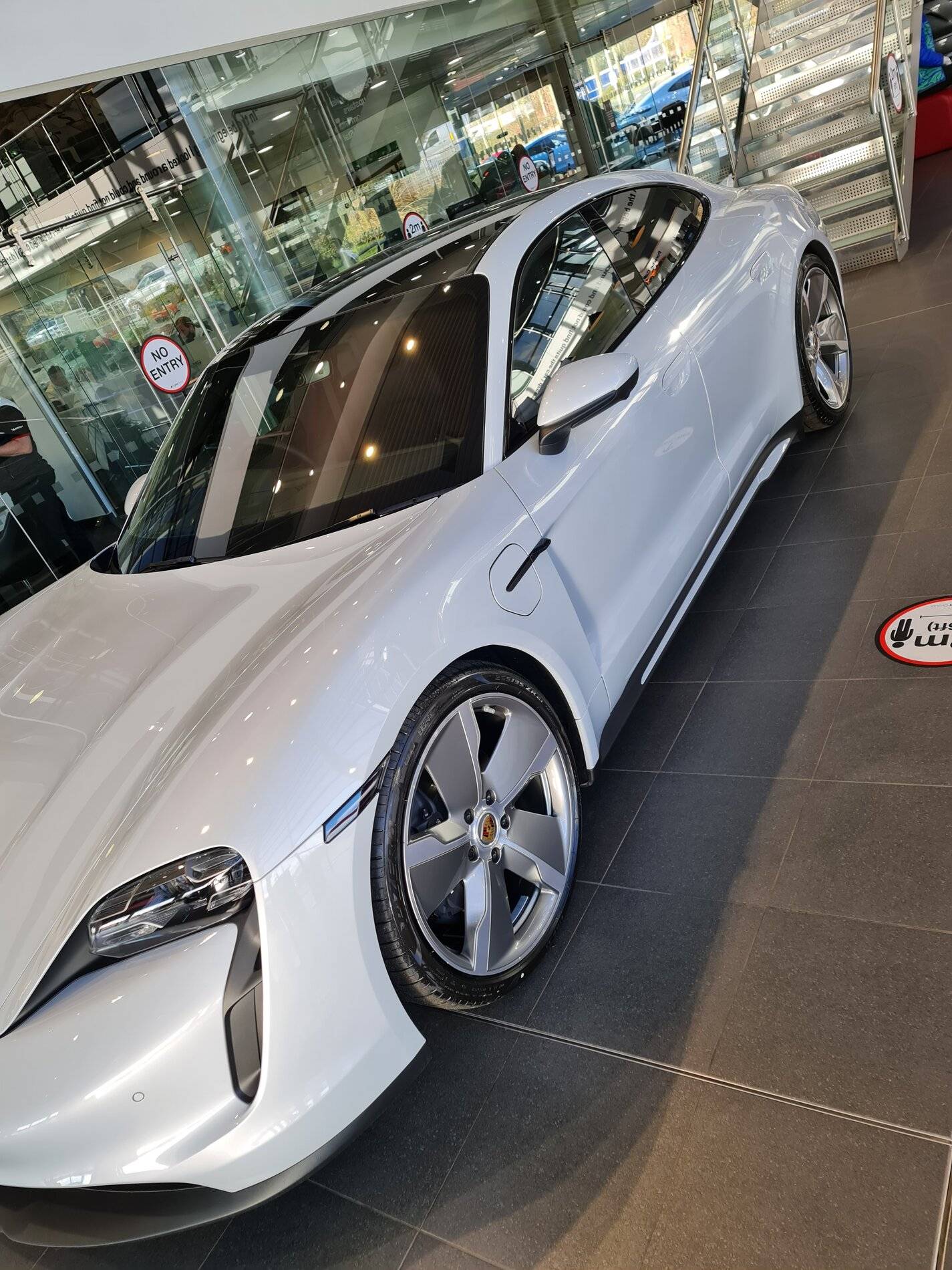 Porsche Taycan Spec, delivery and hello! 20210313_160513