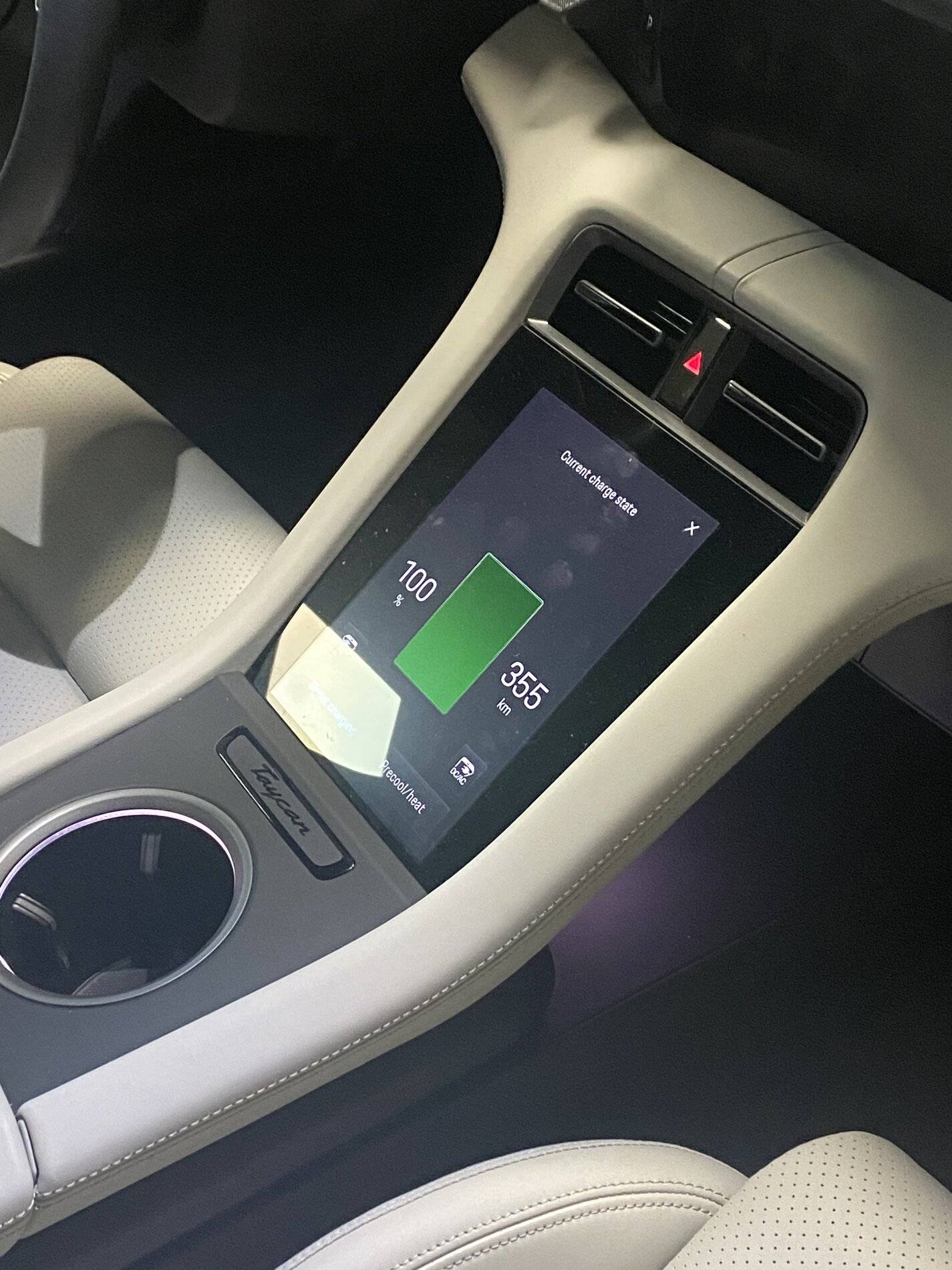 Porsche Taycan 100% charge showing 175 mile range 7E52FC18-74A0-4378-AF42-97DC1138C4D7
