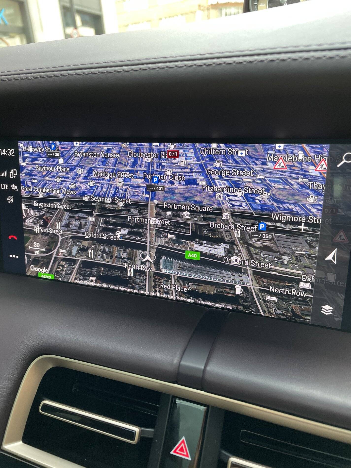 Porsche Taycan Navigation Map shading 56053928-0756-4C47-95D7-22971AC5576C