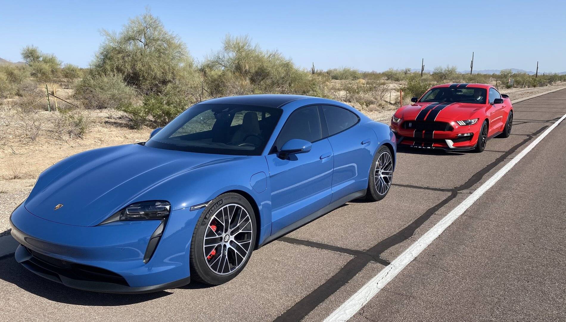 Porsche Taycan NEPTUNE BLUE Taycan Club 63702E4E-FC47-4167-8C7F-DEE1FD40F467