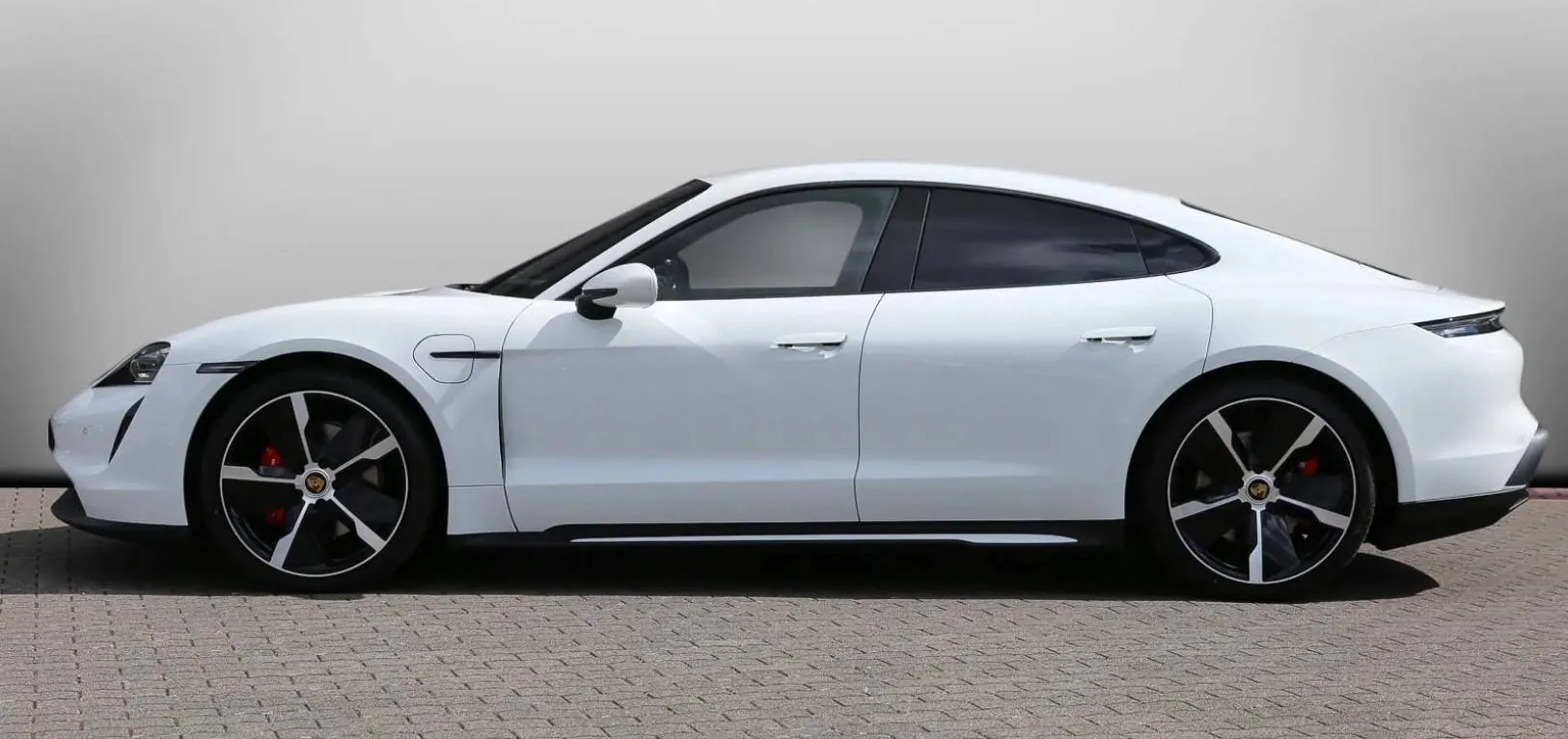 Porsche Taycan Request: White Taycan w/ Taycan Exclusive Design Wheels 2