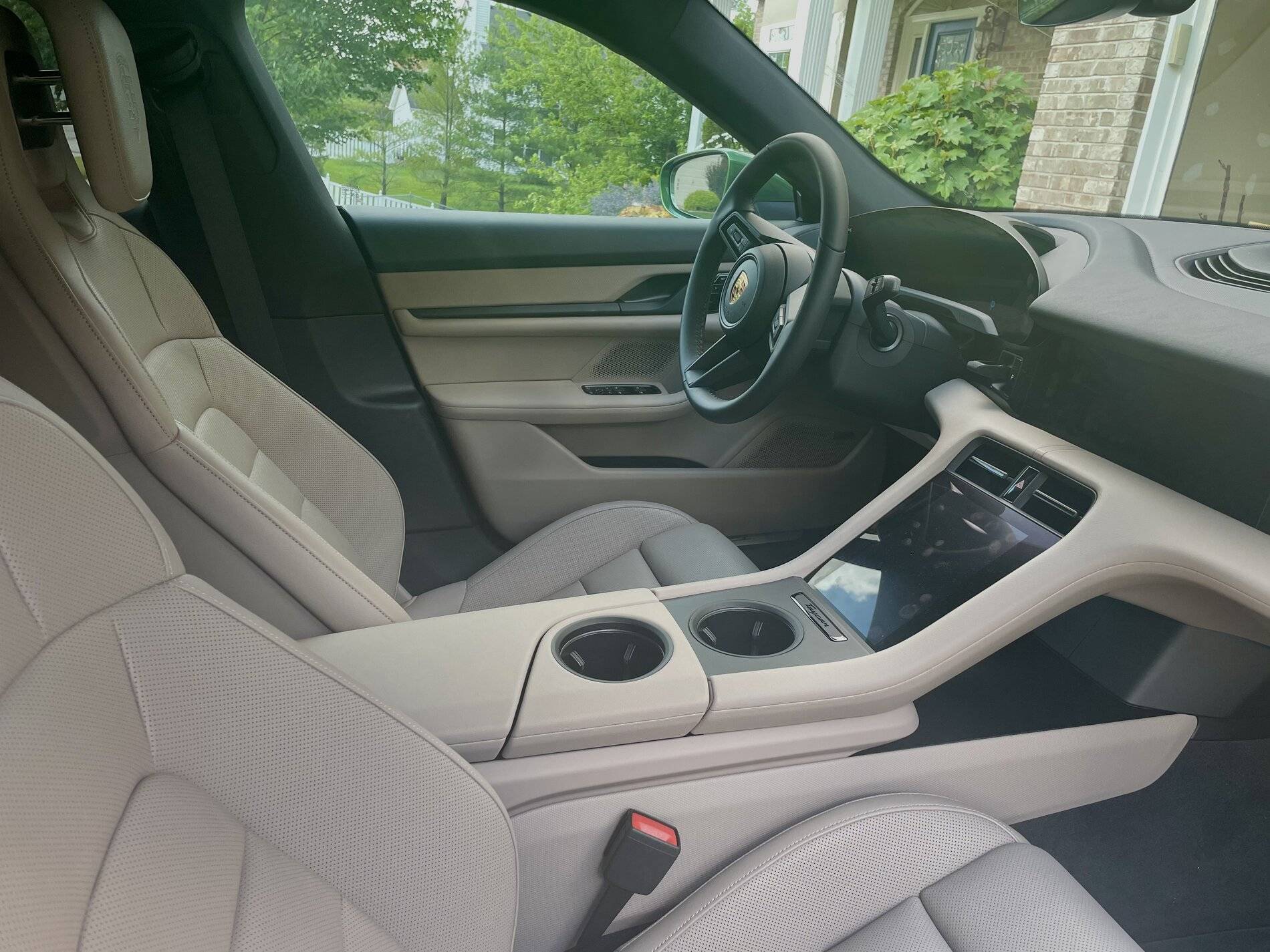 Porsche Taycan Has anyone seen/have beige interior on Mamba green Taycan? BDE88E32-C29E-46E9-B9CD-4985902296E4