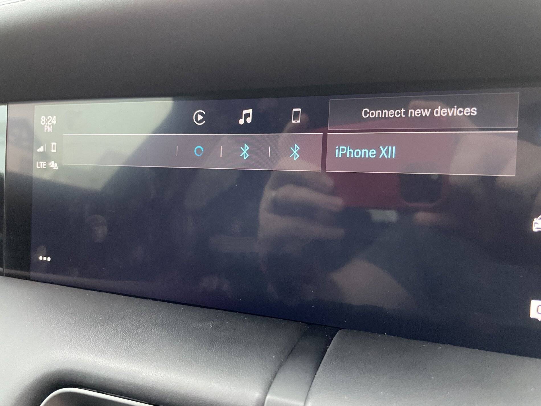 Porsche Taycan How to get Wireless CarPlay working? IMG_1132