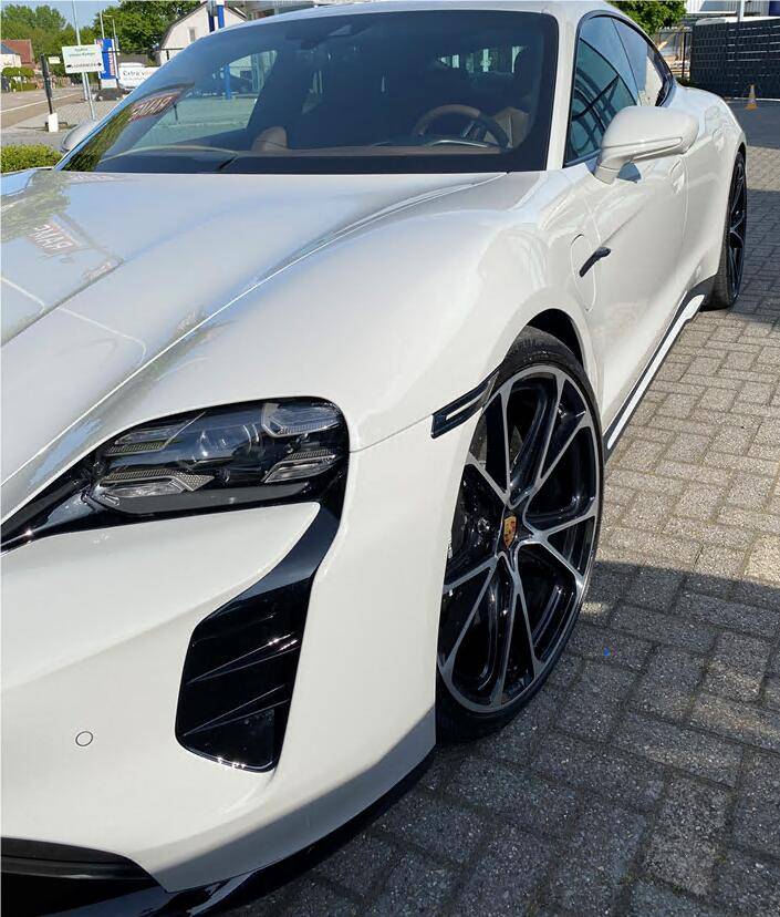Porsche Taycan CHALK Taycan Club 1623658715492