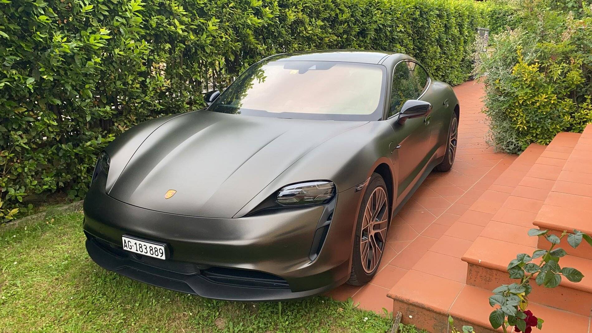 Porsche Taycan Ultimate Wrap Thread - Post All Wrapping Modifications 4af98942-905e-4262-88a5-e8895272f1c9
