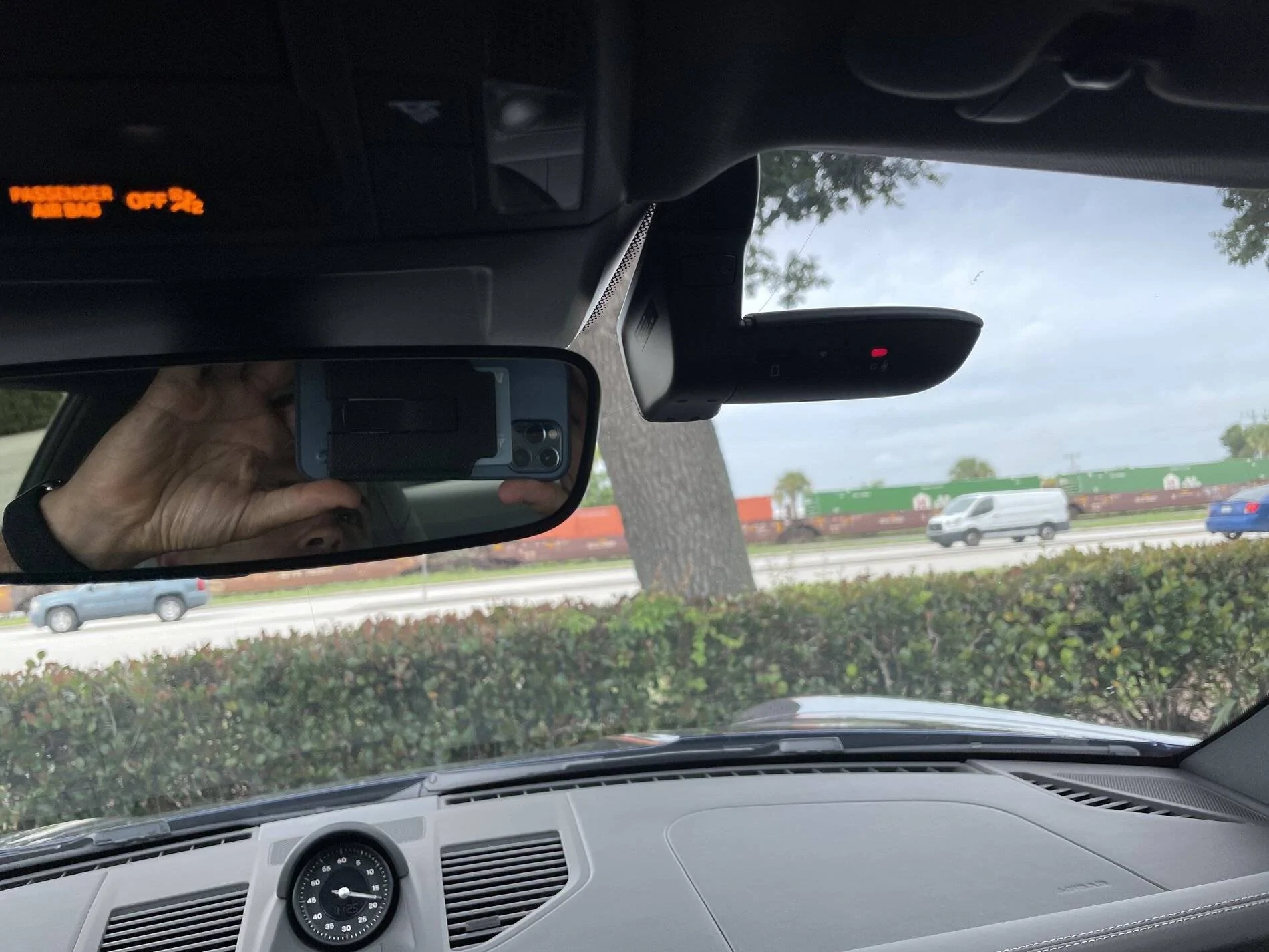 Porsche Taycan Porsche Dashcam Installed - Review and Overview for US Taycan Owners IMG_7447
