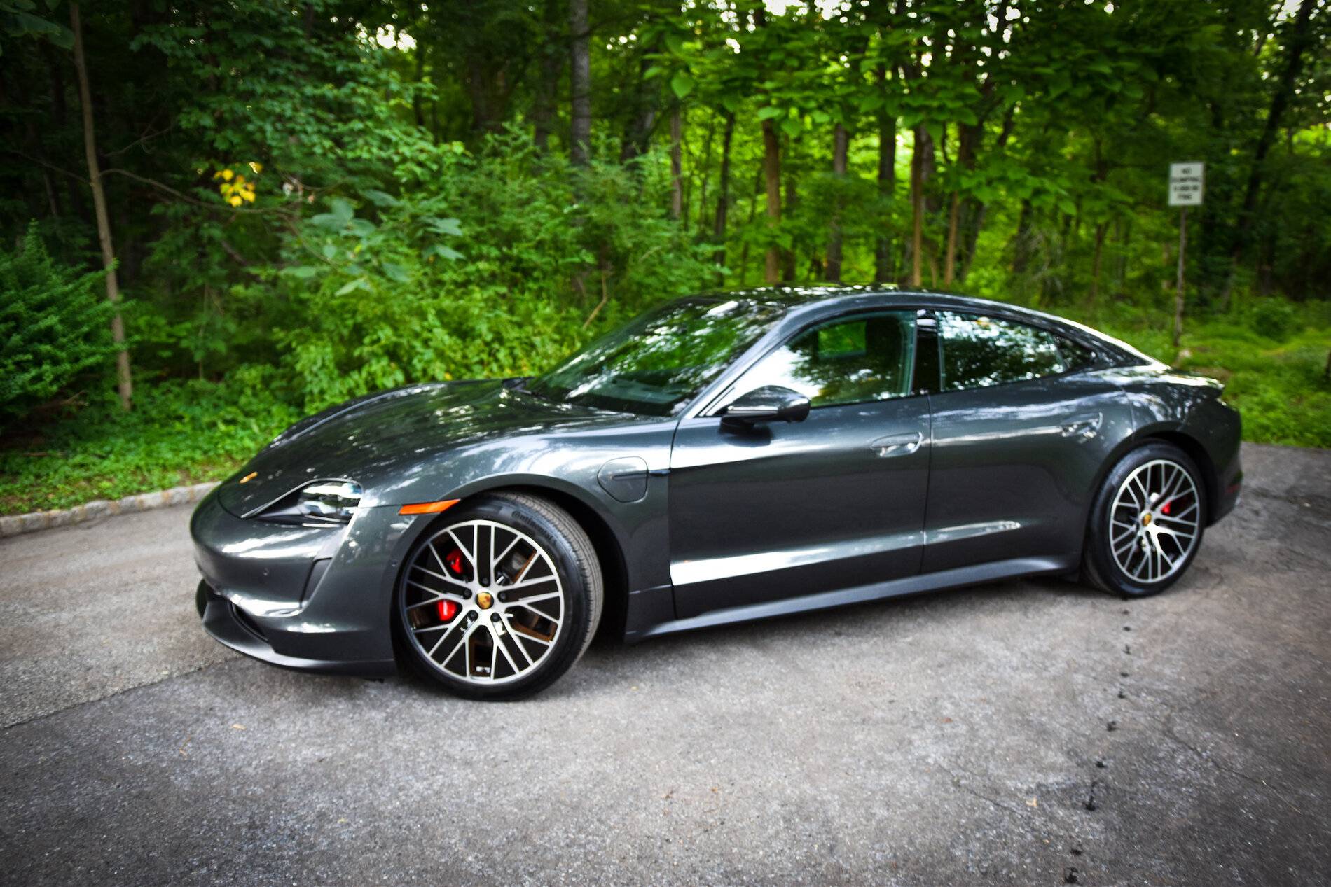 Porsche Taycan Taycan 4S detailing and coat DSC_0998 (1)