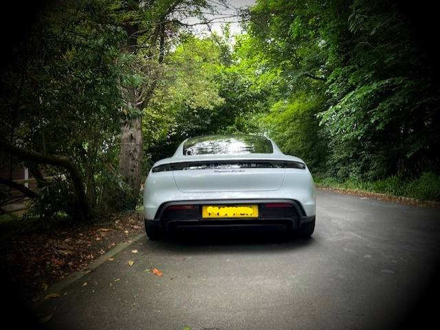 Porsche Taycan ICE GREY Taycan Club TAY2