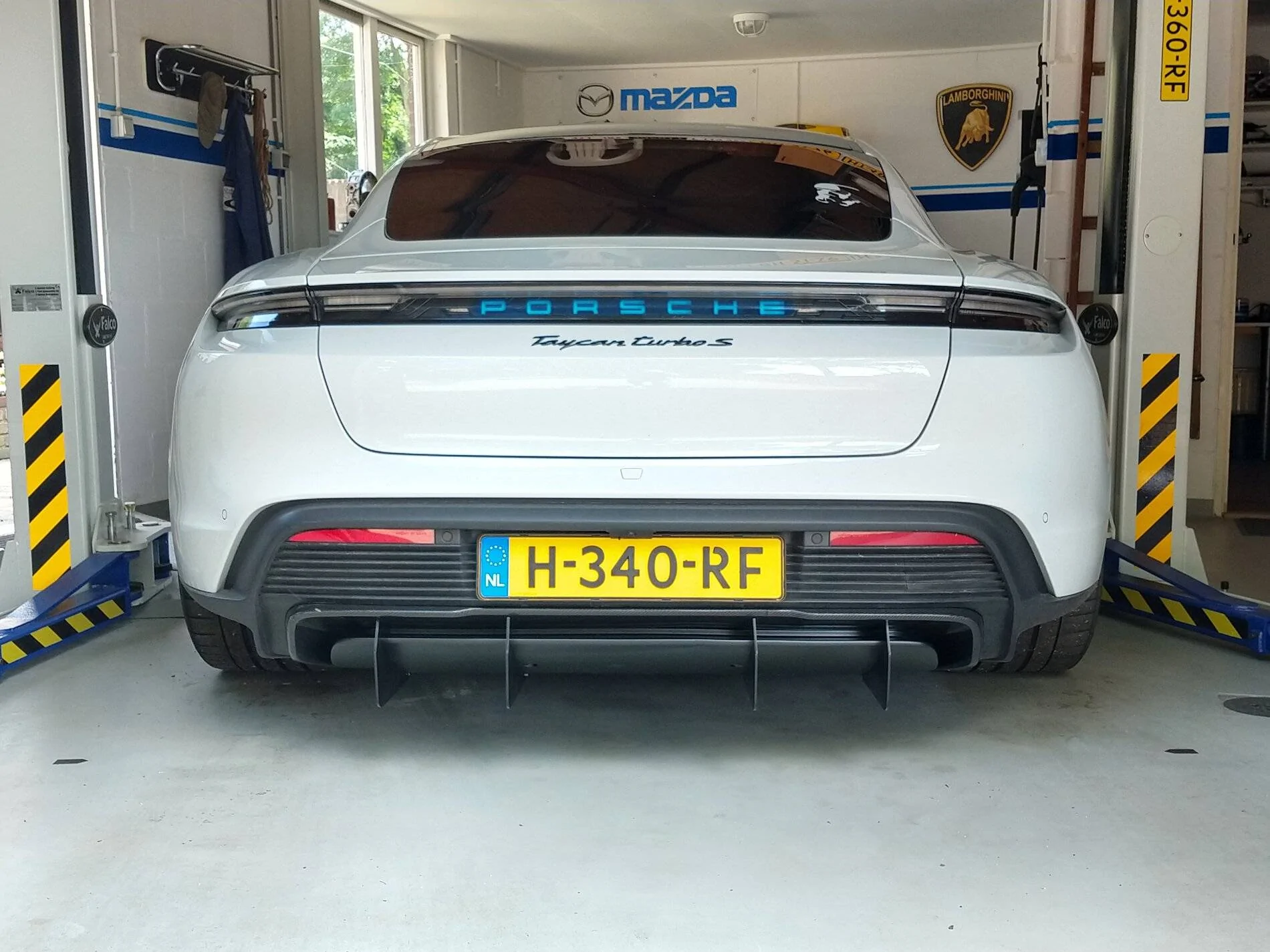 Porsche Taycan Home-made diffuser finished! IMG_20210709_151427111_HDR