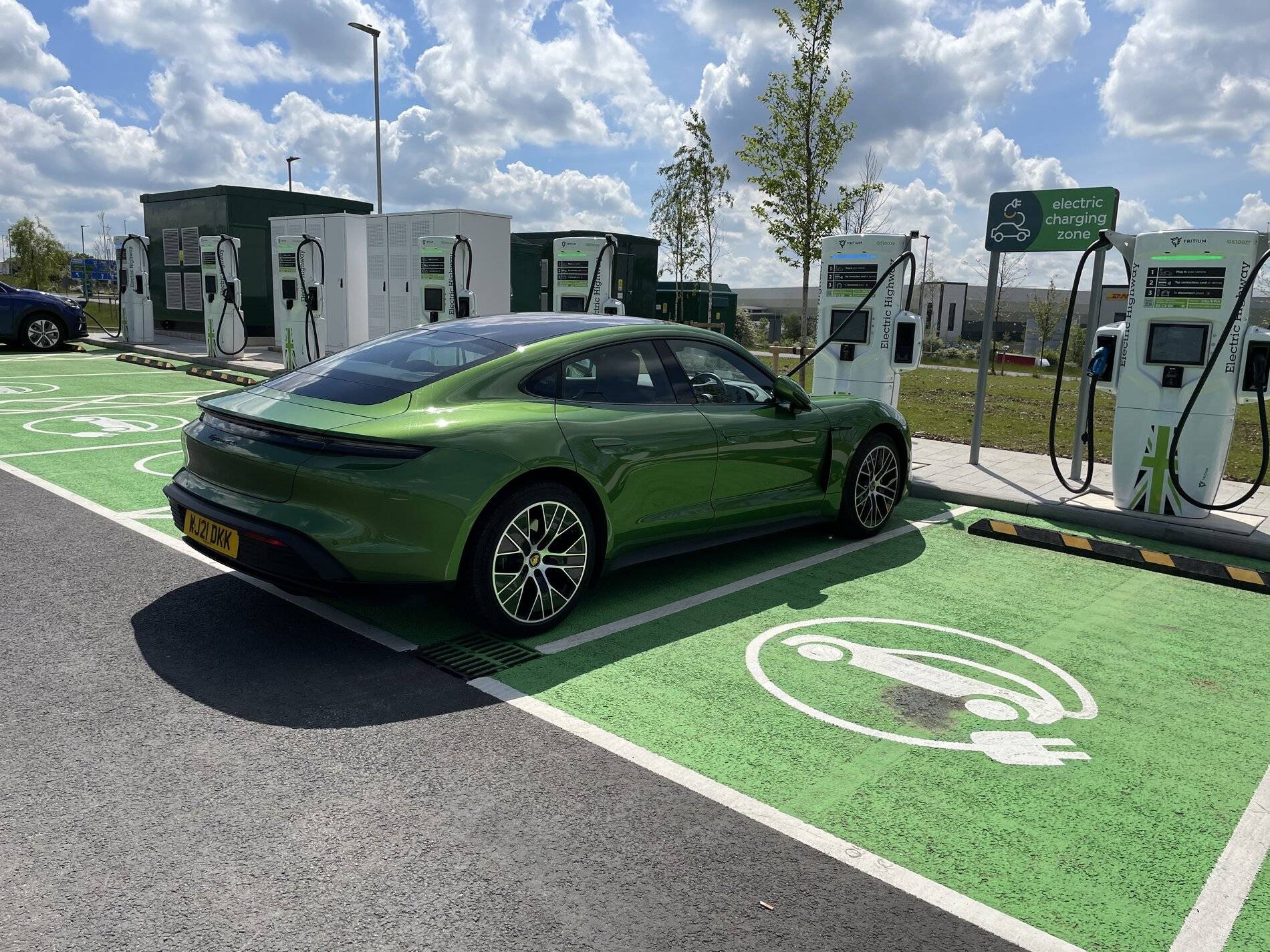 Porsche Taycan Good news on charging network IMG_0168