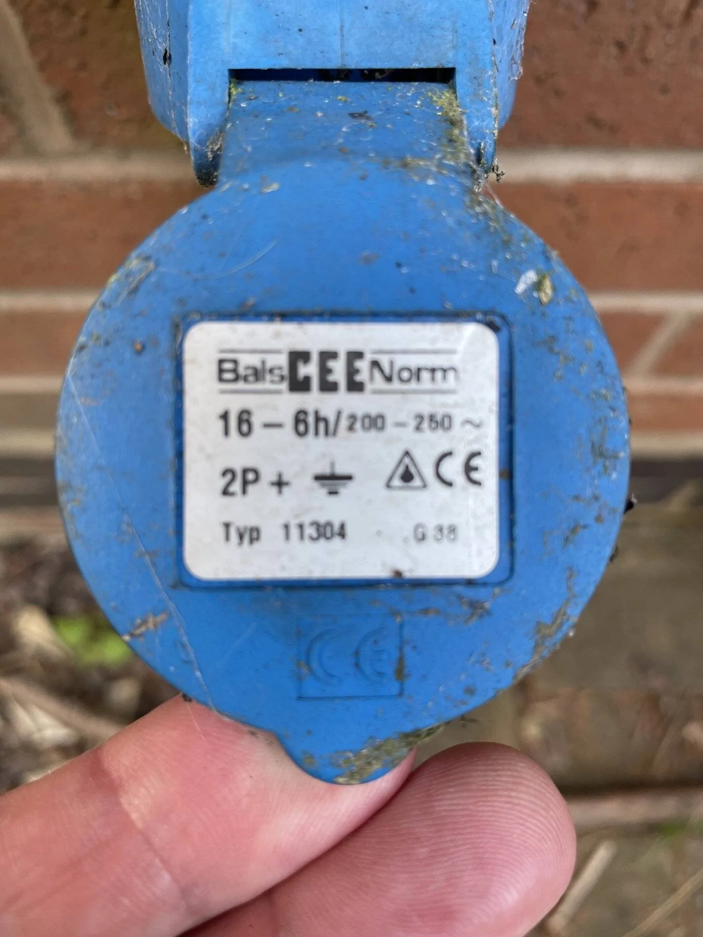 Porsche Taycan Can you identify my socket? (UK) DC0C482D-B7EE-4DA4-94E0-6B5276A171C0
