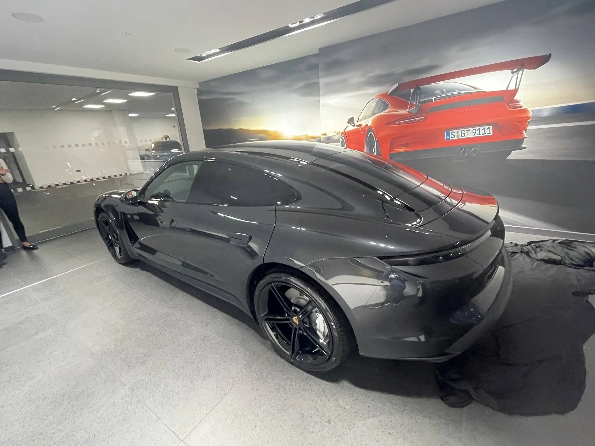 Porsche Taycan Delivery delays 5E7F4F7B-67B5-4EC8-A39E-31FABE845547