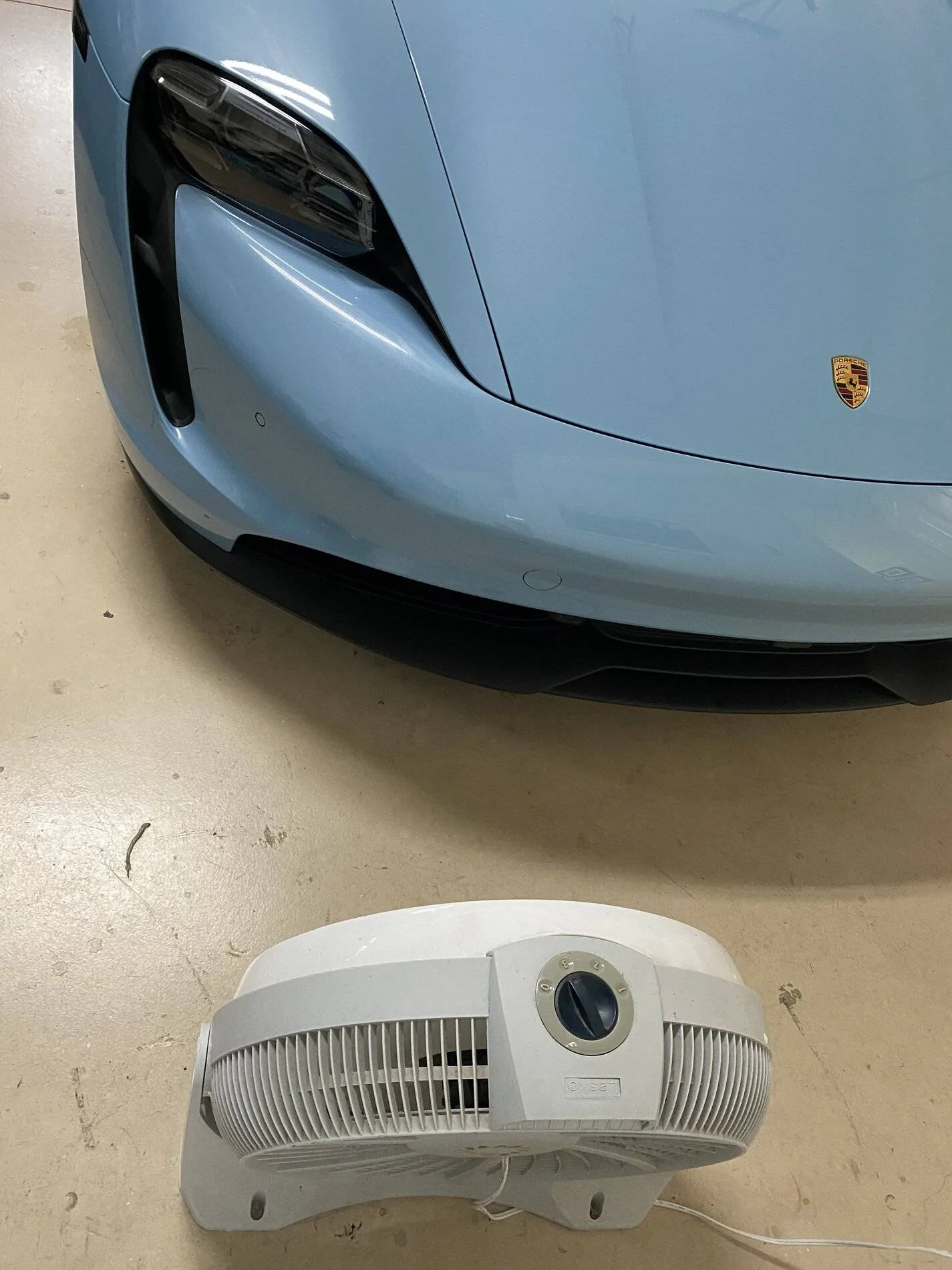 Porsche Taycan Home charger (Porsche) over heating when charging my Taycan F2637B80-A1B8-4C9A-8E1B-14D47A60EC86