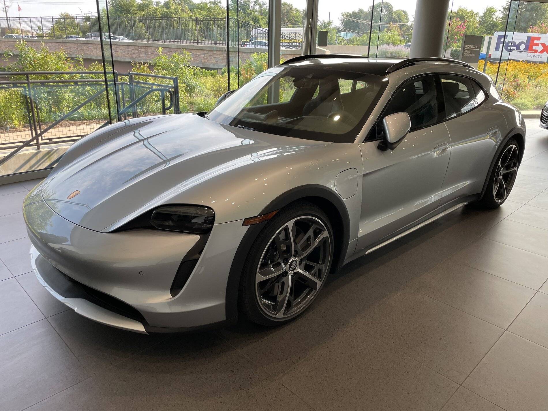 Porsche Taycan CT owners thoughts? 1E8FBA78-F340-46AB-9FE8-A58351B63AD7