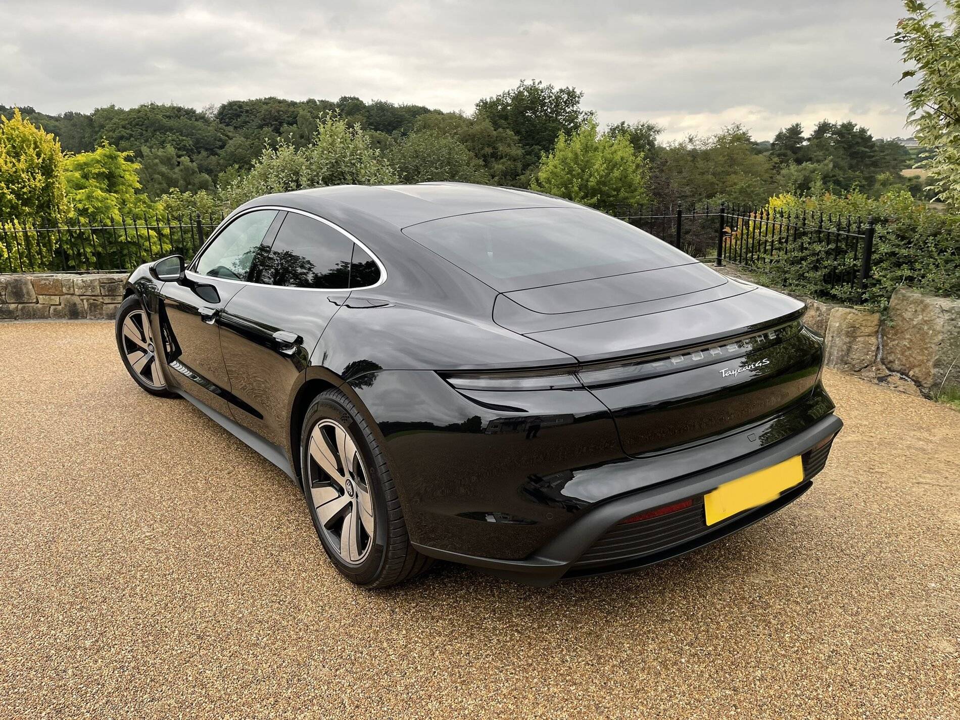 Porsche Taycan UK: When did you order and when did (or will) your car arrive? 255E57C1-7EB1-4254-B935-367CE4BD03E6