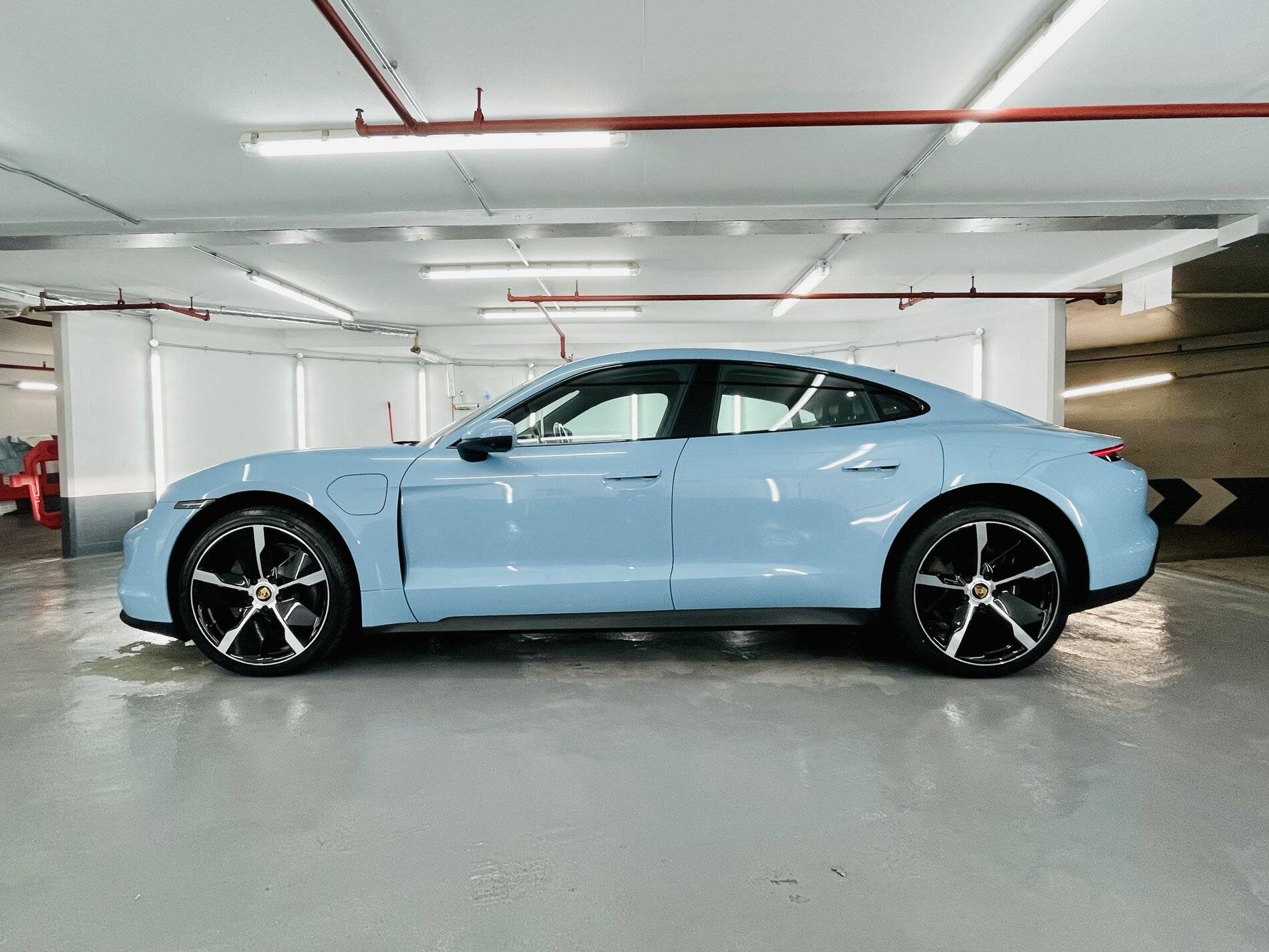 Porsche Taycan Delivery delays 7AEA275A-992D-4A85-B99D-53E3272F86B5