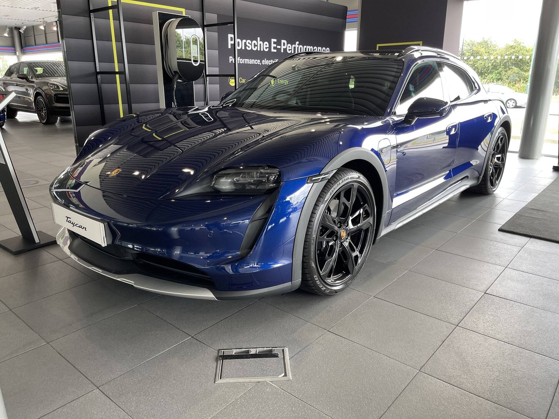 Porsche Taycan No Deliveries? Some pics instead 996FCE6A-3A5B-4B7E-AFAC-F0EC2D002A51