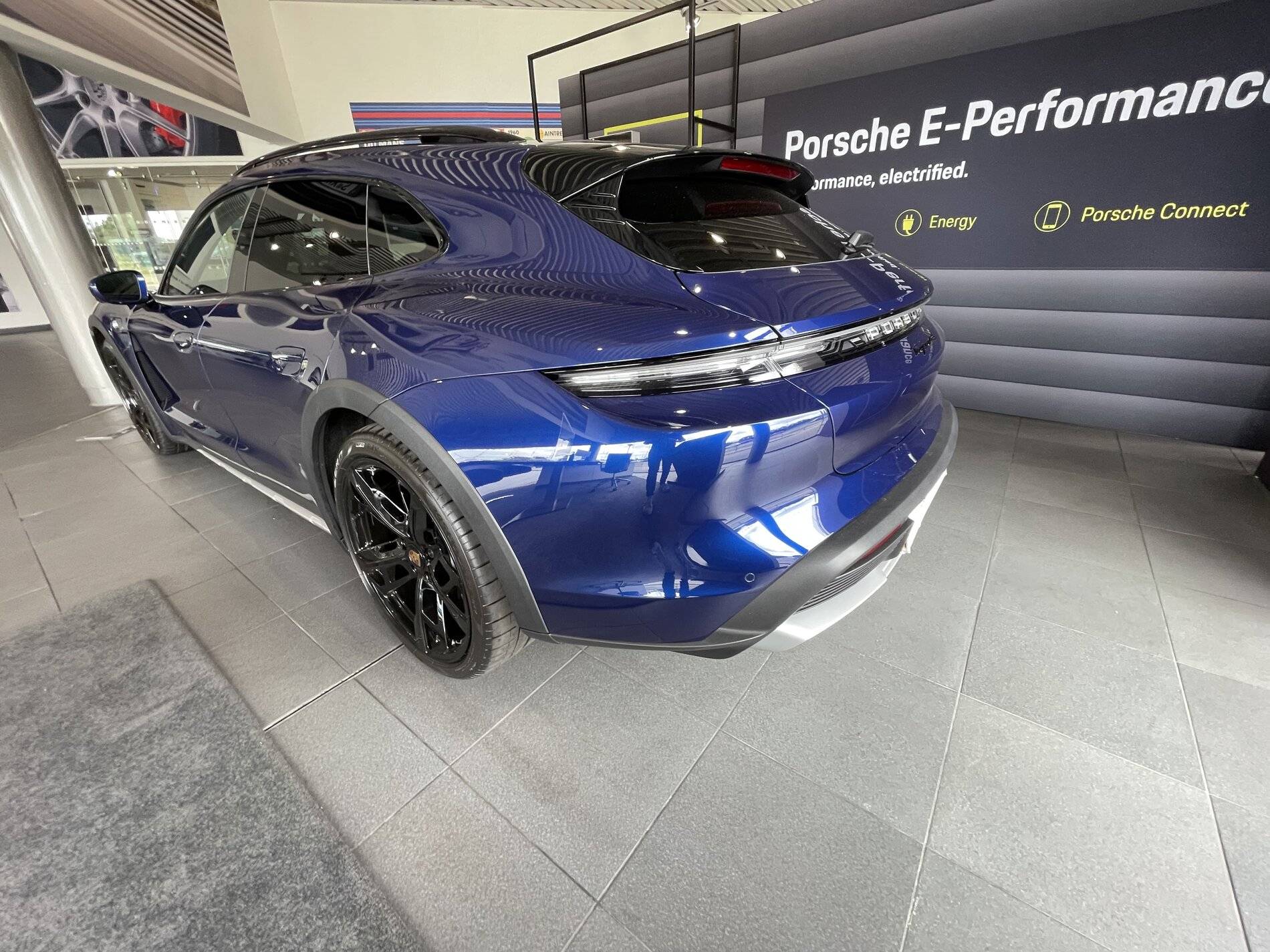Porsche Taycan No Deliveries? Some pics instead 8D903352-376D-400D-9EA9-E0E17CD7928B