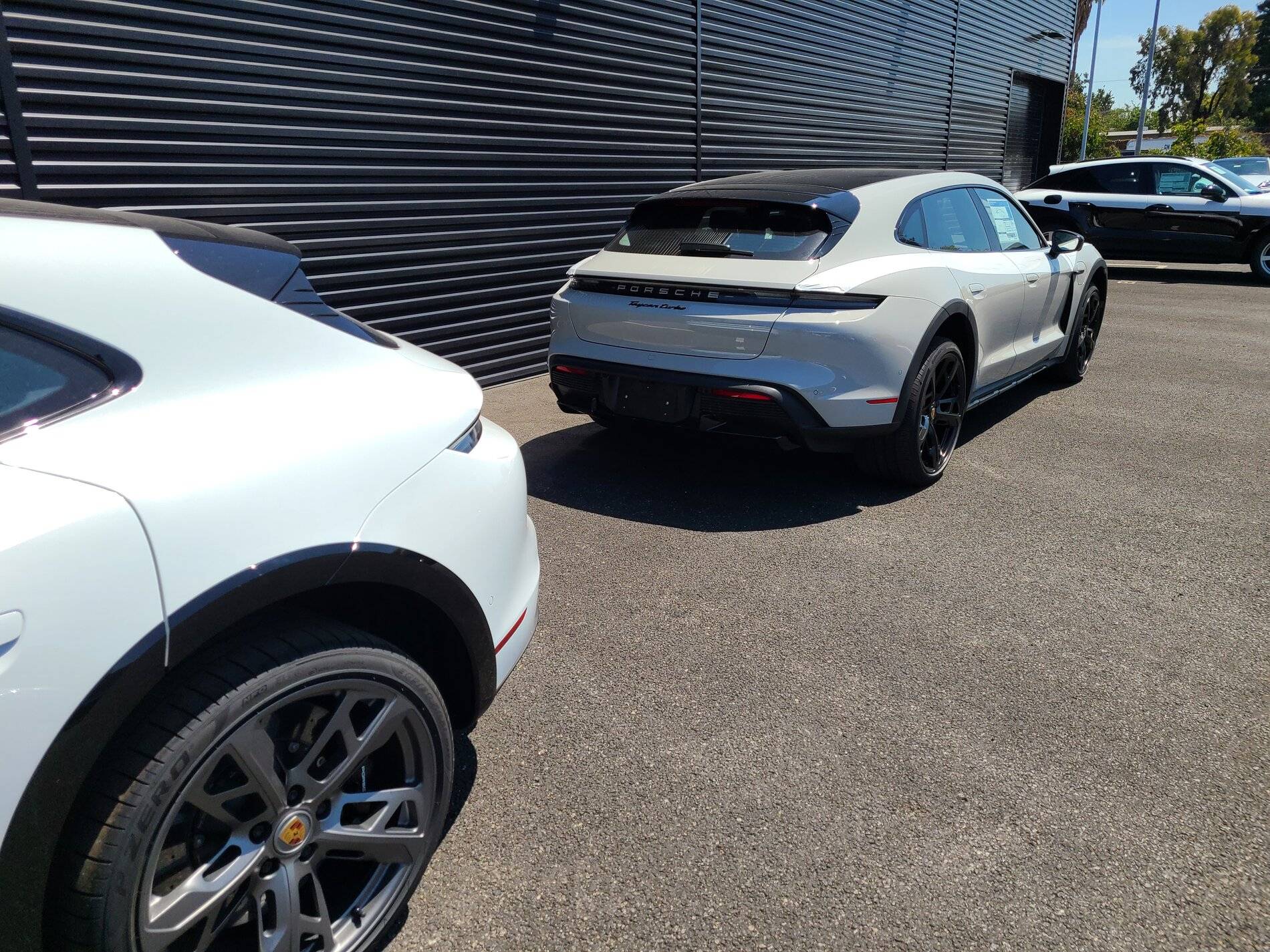 Porsche Taycan No Deliveries? Some pics instead 20210724_143651