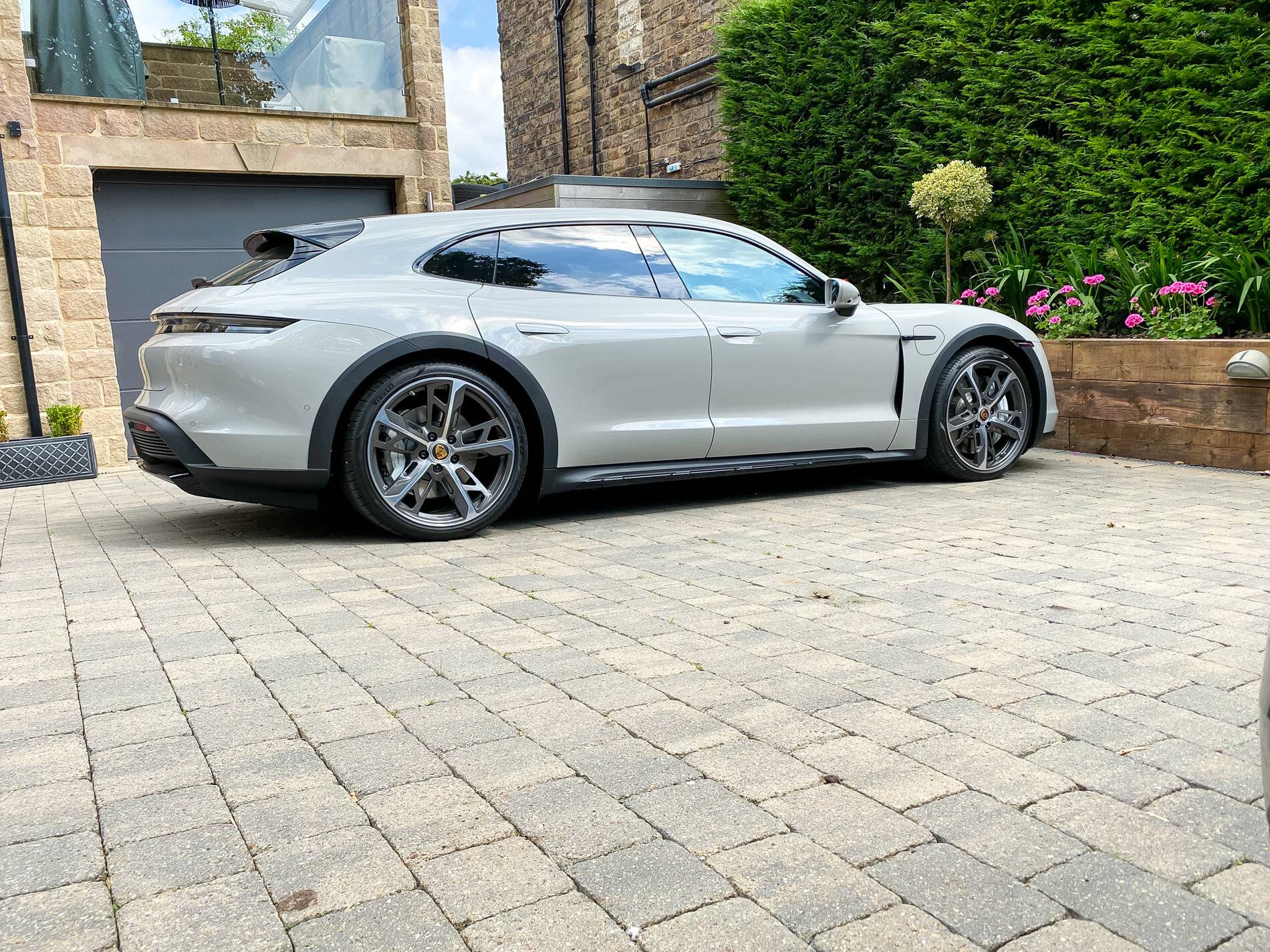 Porsche Taycan Delivery! Cross Turismo 4S in Crayon/Crayon with CT design wheels - Just collected low1