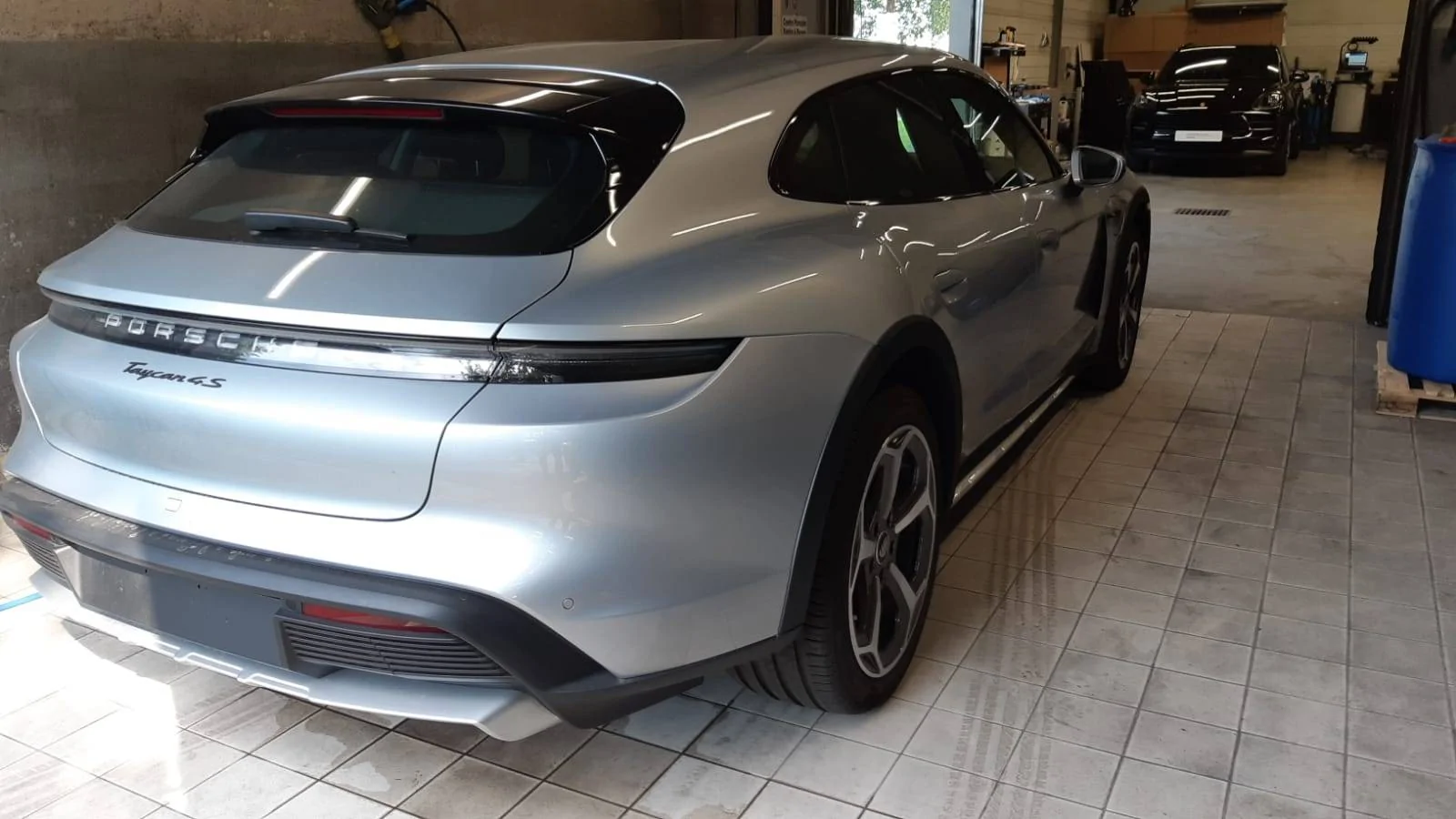 Porsche Taycan Help with CT4S Config and Color (Dolomite vs Ice Grey) IMG-20210726-WA0002