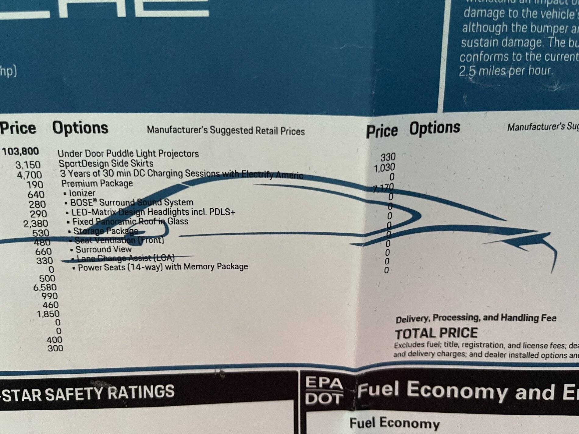 Porsche Taycan 2021 Neptune Blue 4S - Loaded- Mint Condition 9A454341-2922-449B-B90D-27E3FA9BC527