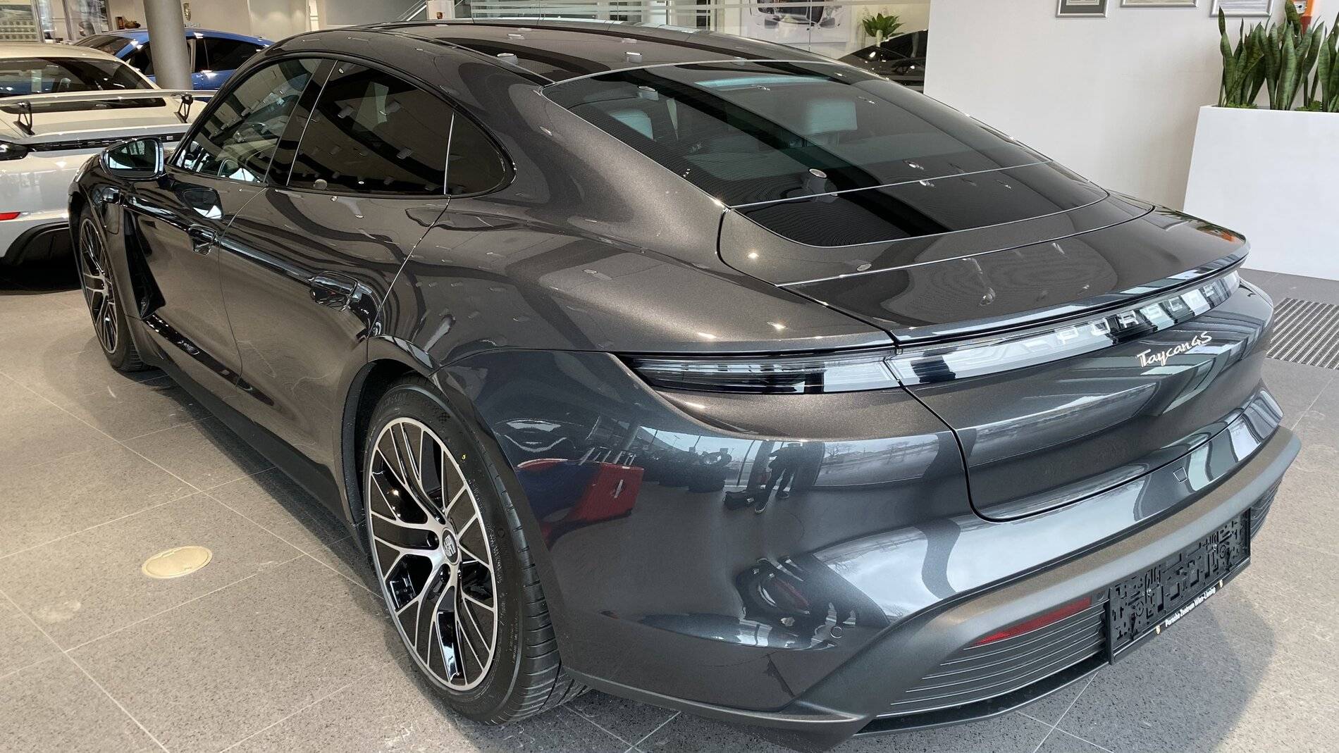 Porsche Taycan VOLCANO GREY Taycan Club tempImageDv1s0n