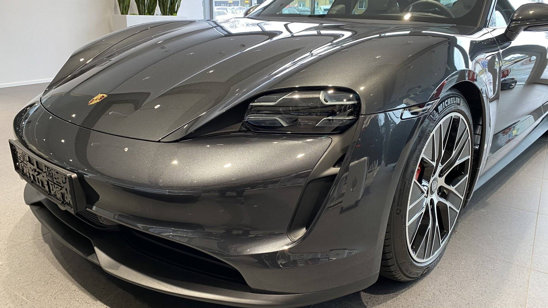 Porsche Taycan VOLCANO GREY Taycan Club tempImageB1Xltk
