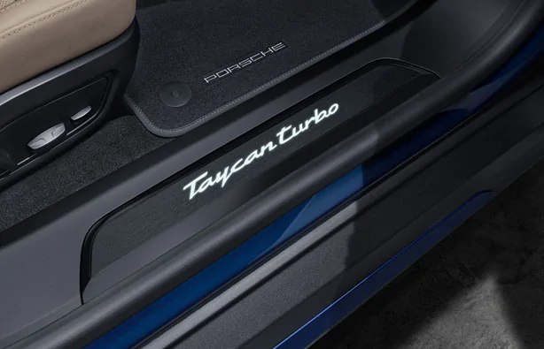 Porsche Taycan Black Cross Turismo 4S collected Brushed Black